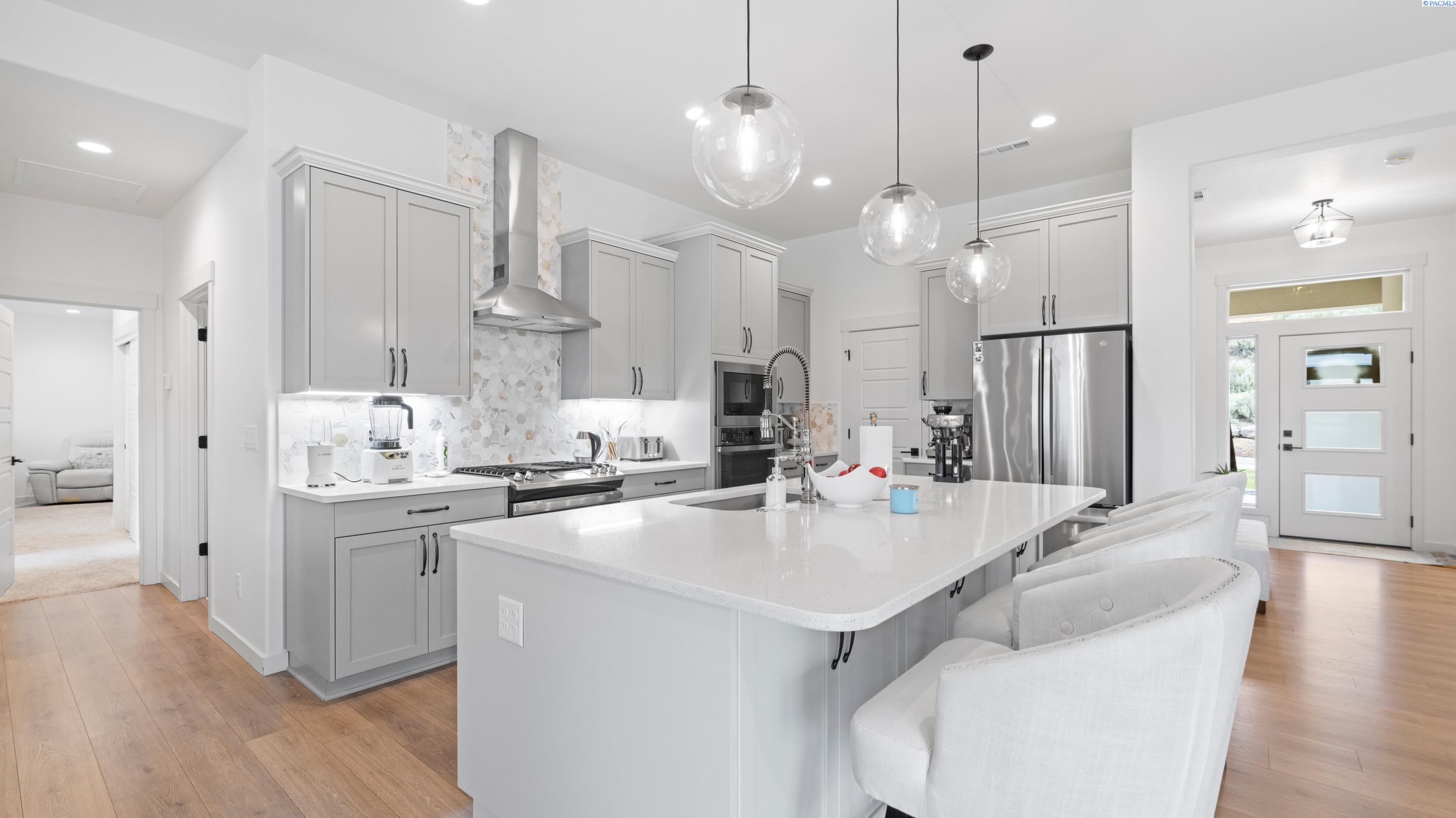 1673 Jericho Rd, Richland, WA 99352