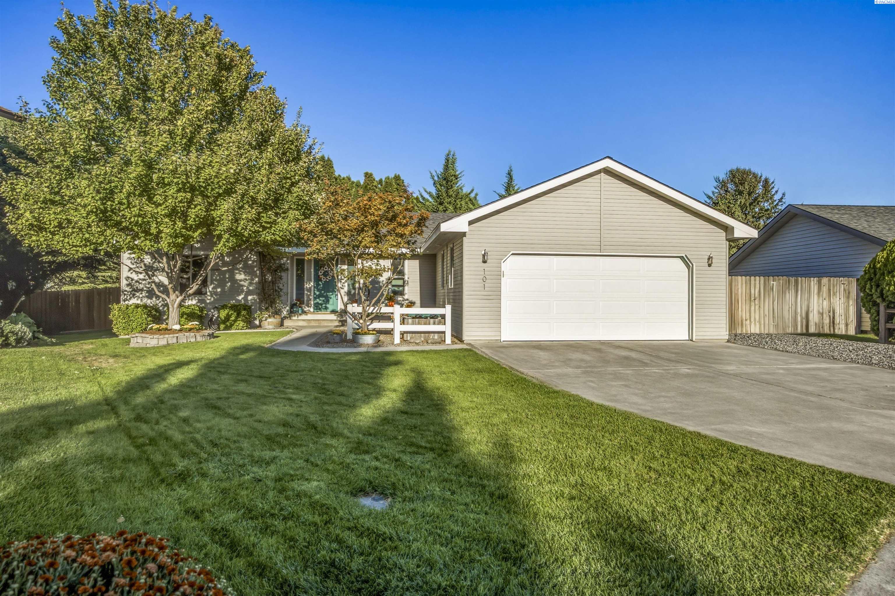 101 S Sherman Pl, Kennewick, WA 99336