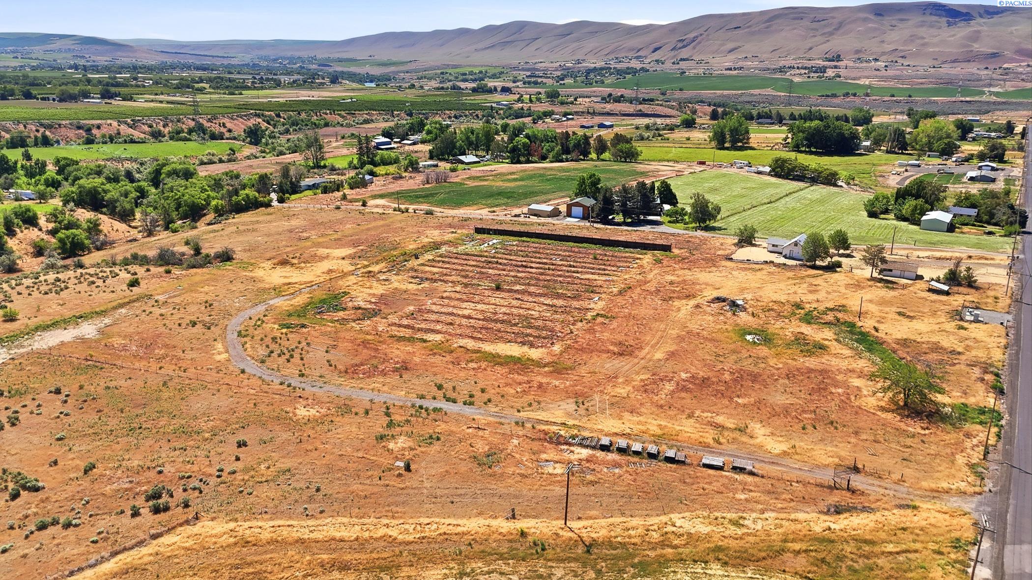 57487 Thomas Rd Lot 4, Benton City, WA 99320-7632