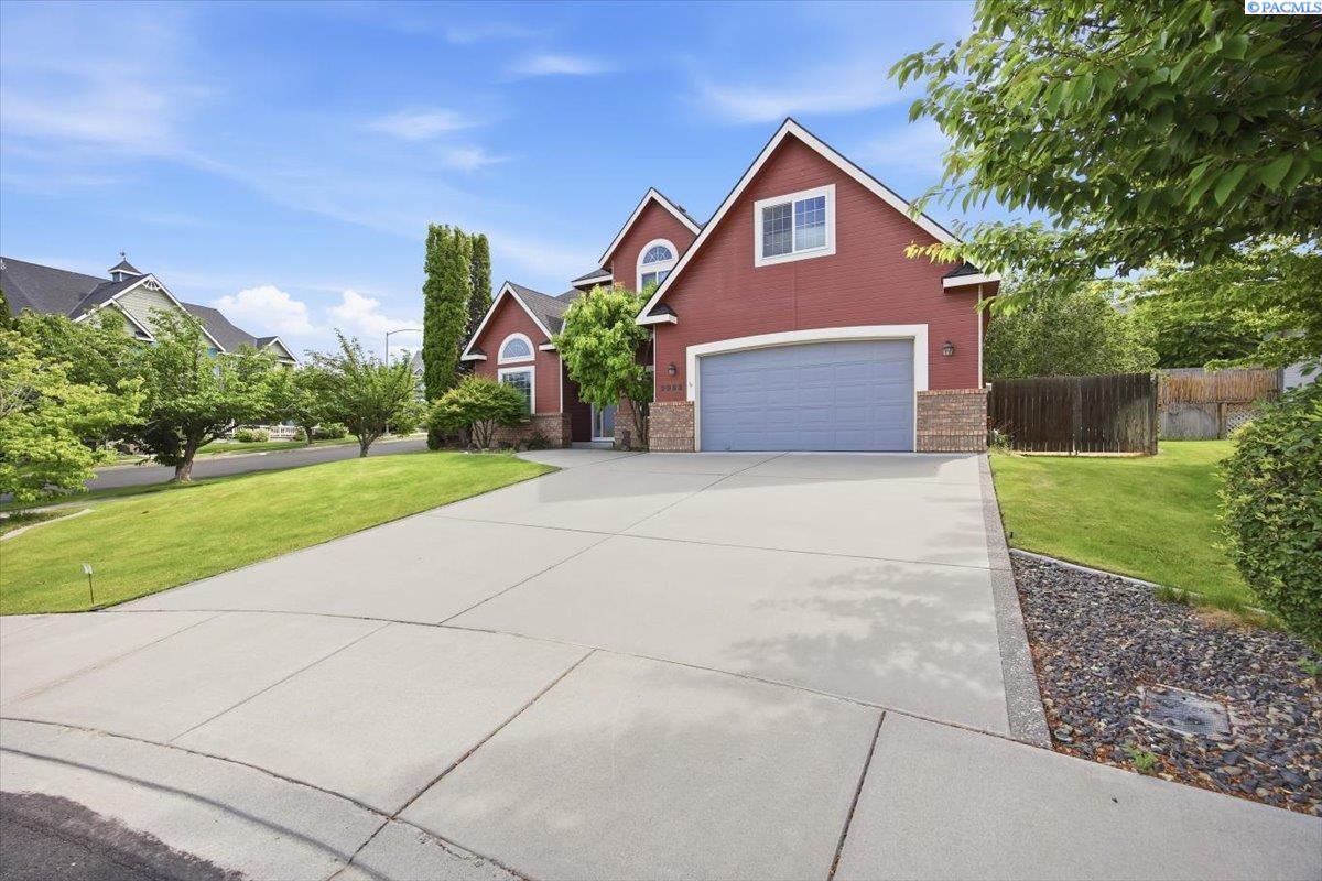 2068 Newhaven Loop, Richland, WA 99352