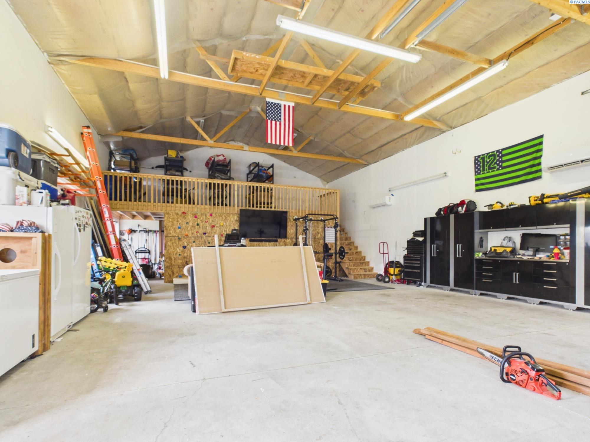 325 Casey Ave, Richland, WA 99352
