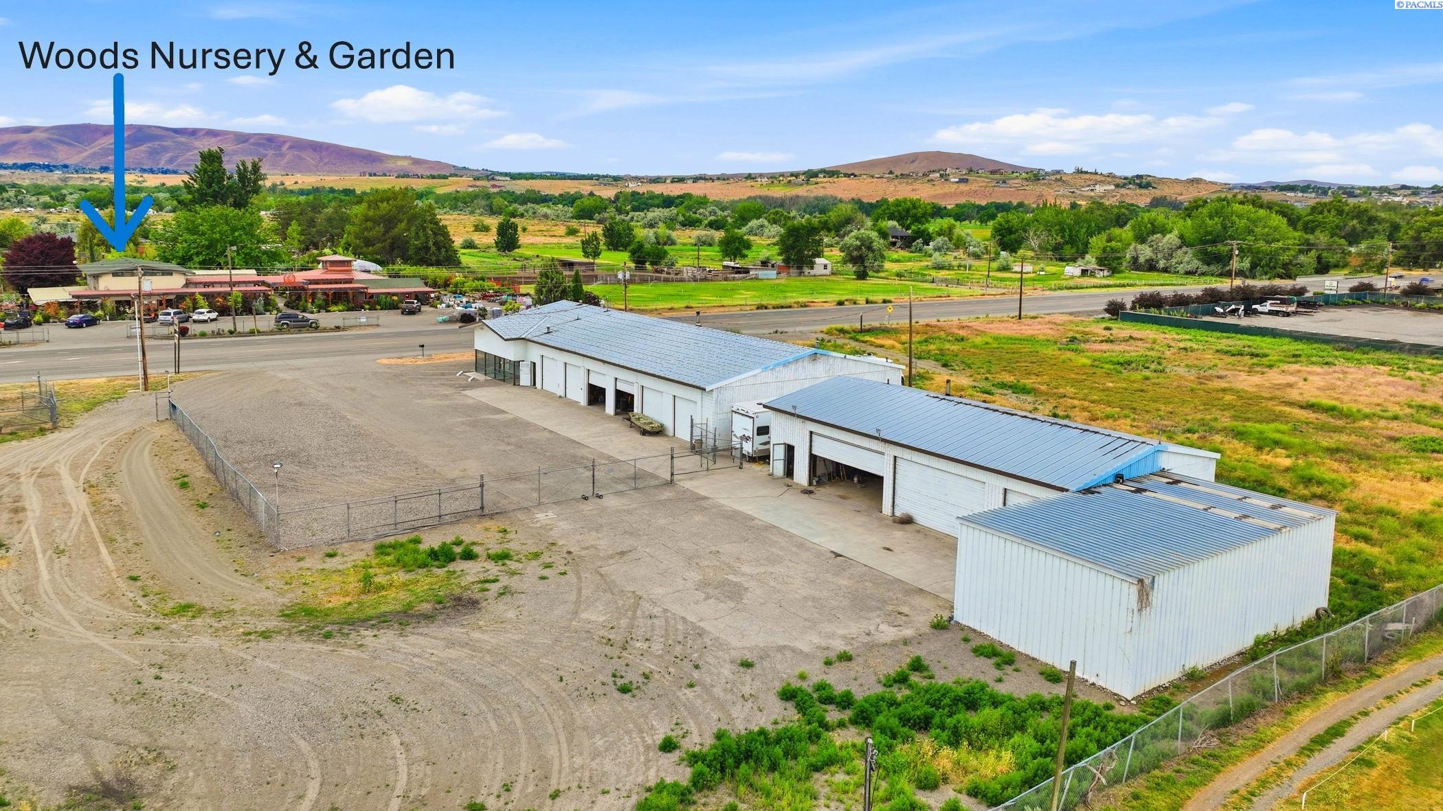 2676 Van Giesen St, Richland, WA 99354