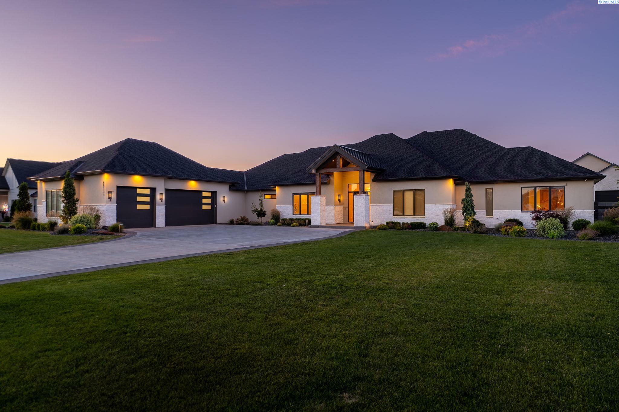 88134 Calico Rd, Kennewick WA 99338