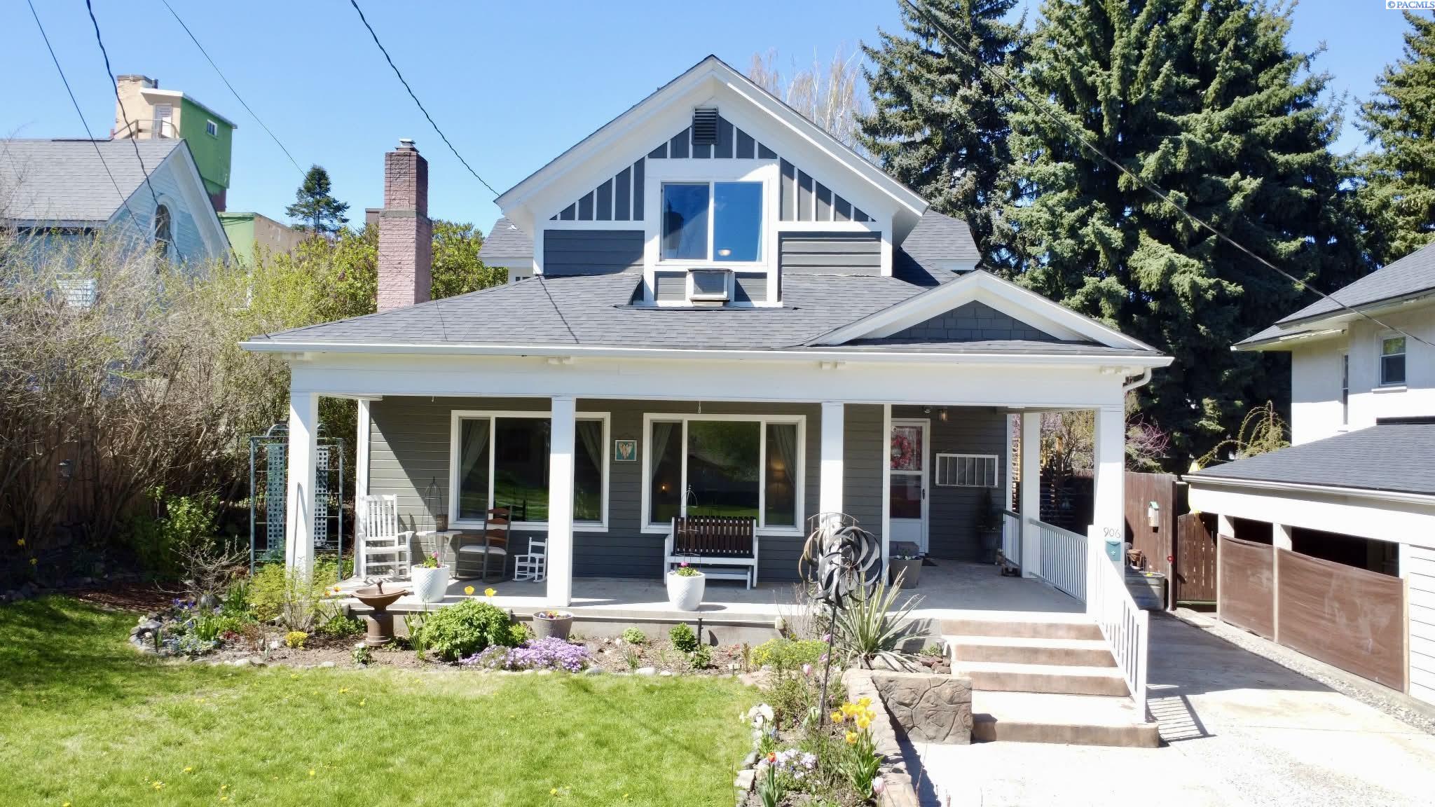 Homes for sale in Colfax, WA | 906 S East St, Colfax, WA 99111 | MLS# 293417