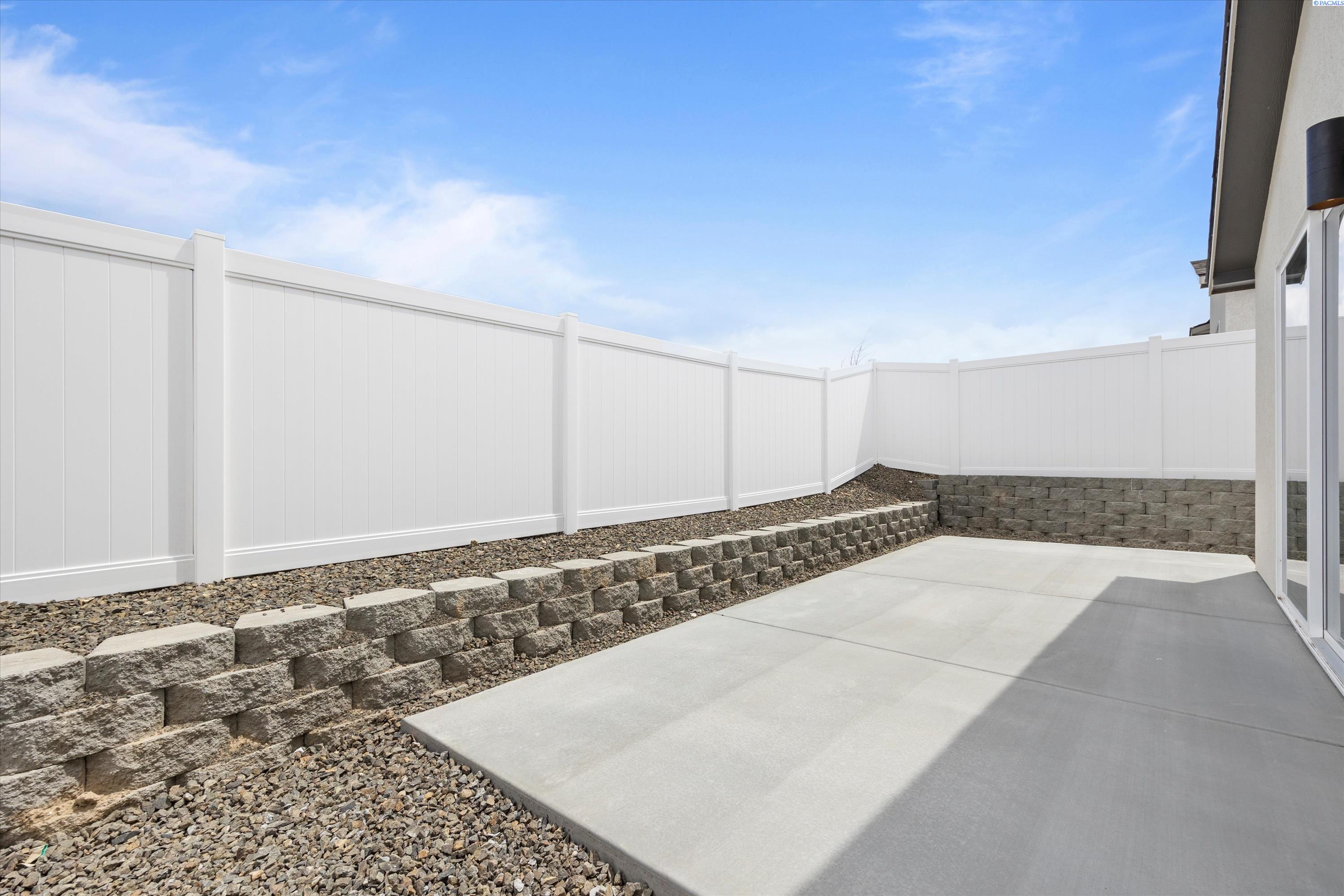 3351 Nelson St, Kennewick, WA 99338