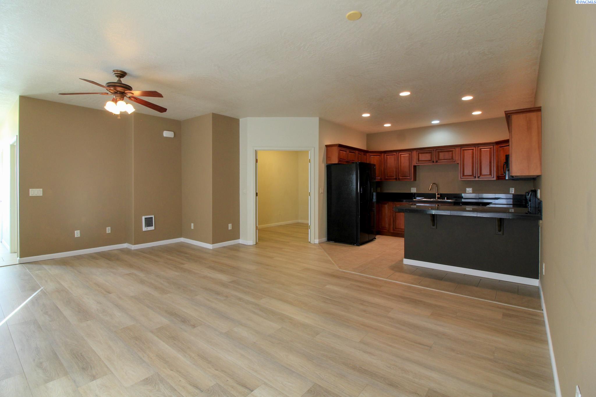 114 Tweedt Pl, Kennewick, WA 99336