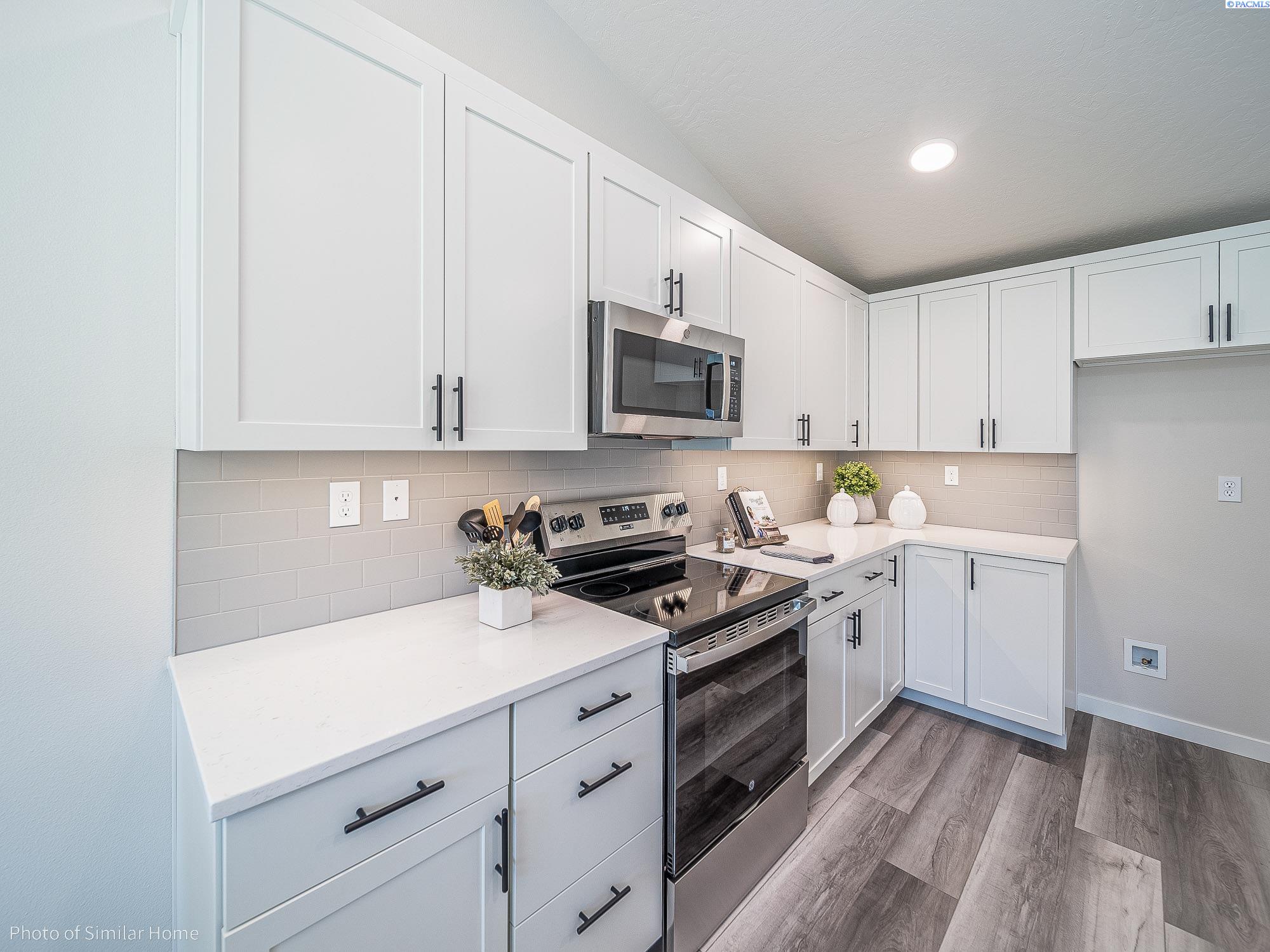 7322 24th Ave, Kennewick, WA 99338