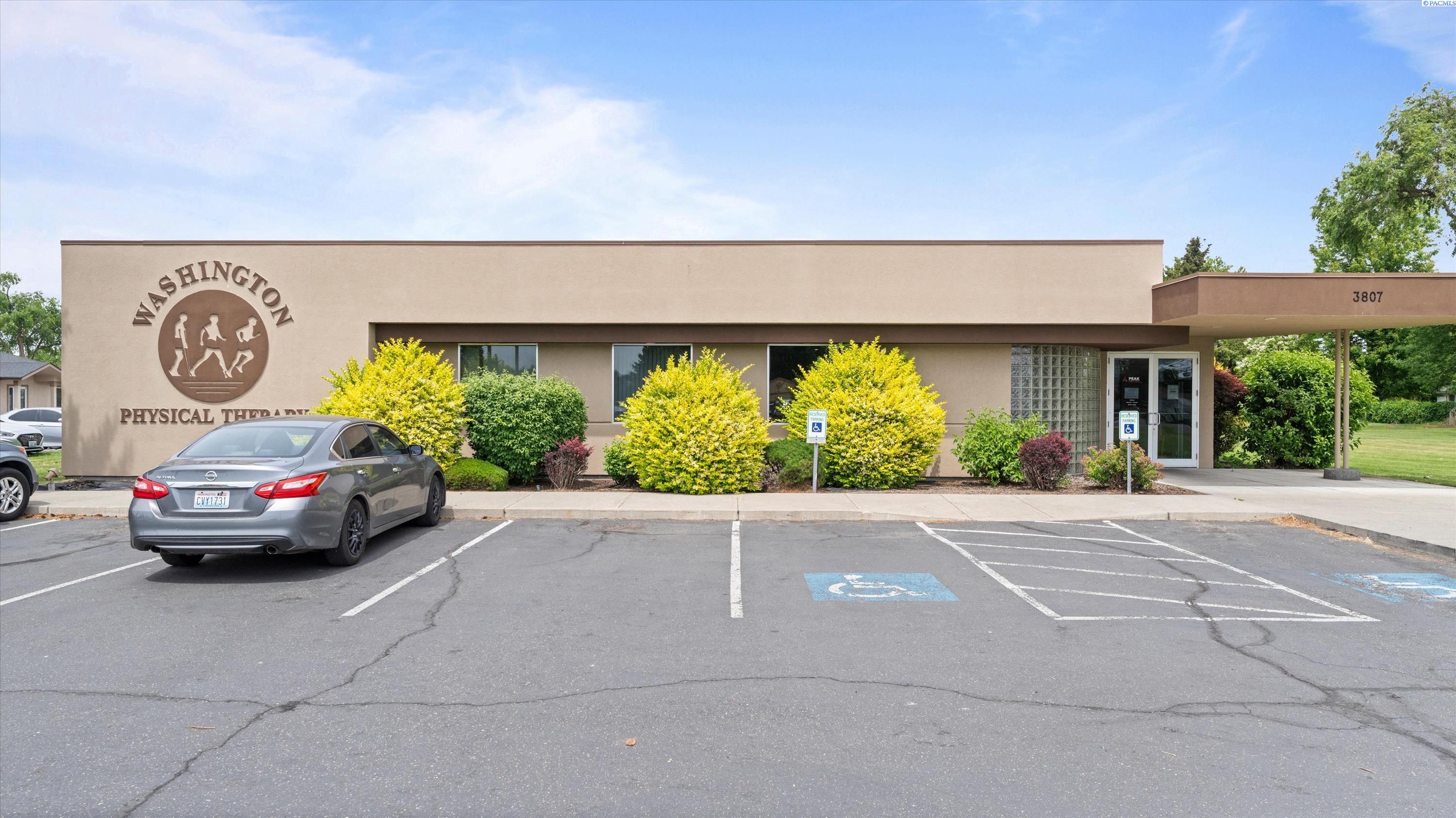 3807 Court St, Pasco, WA 99301