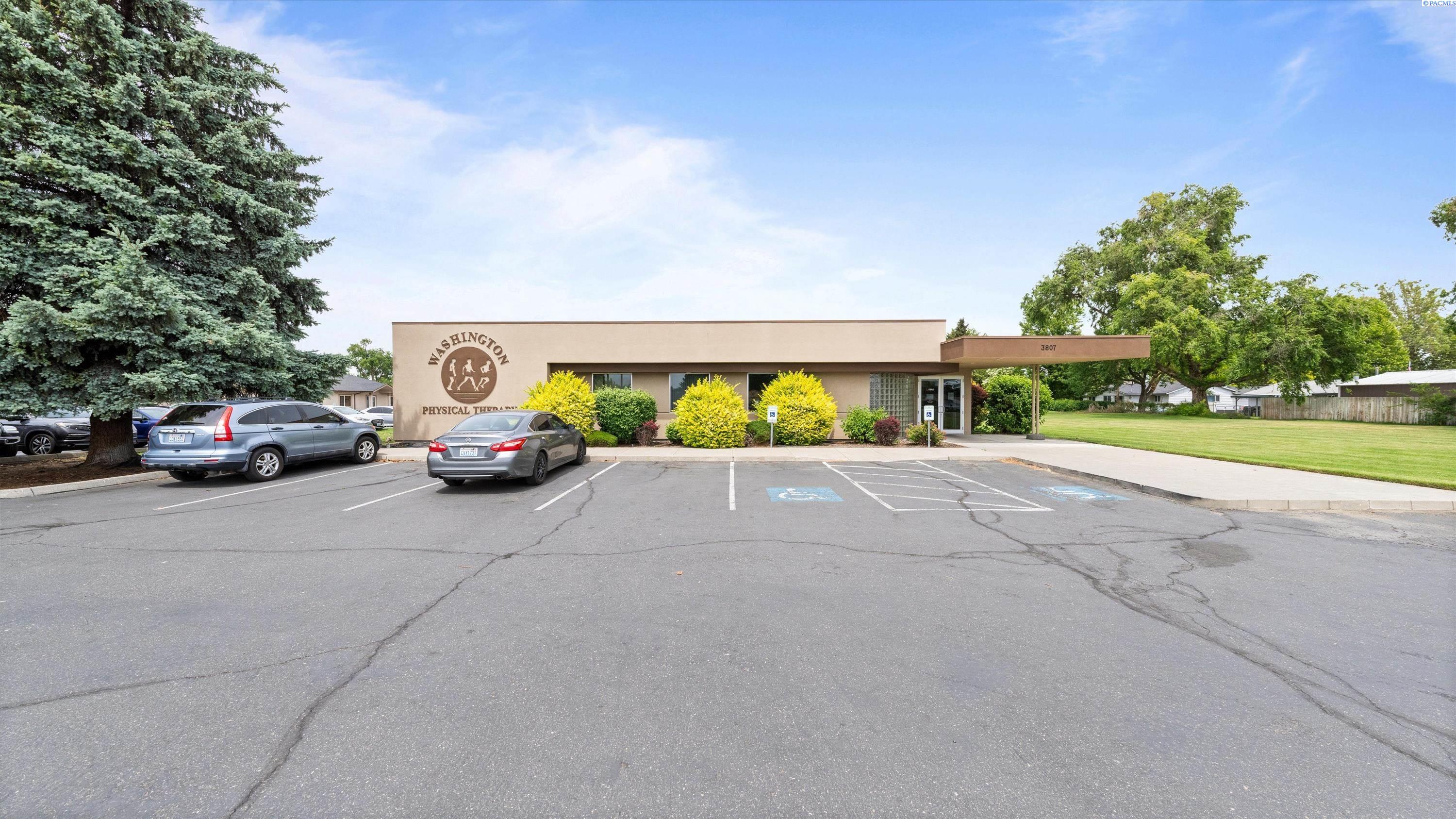 3807 Court St, Pasco, WA 99301
