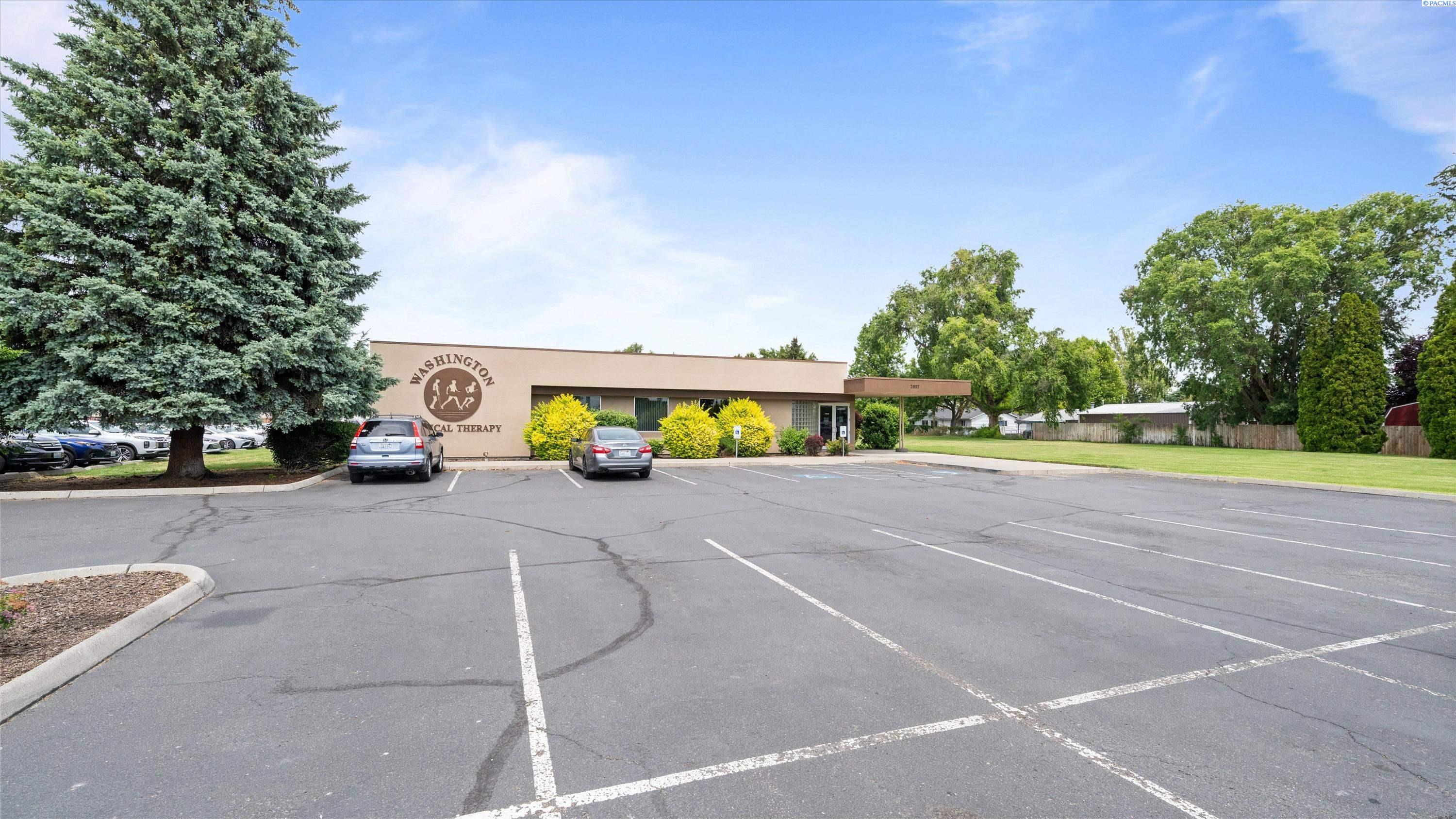 3807 Court St, Pasco, WA 99301