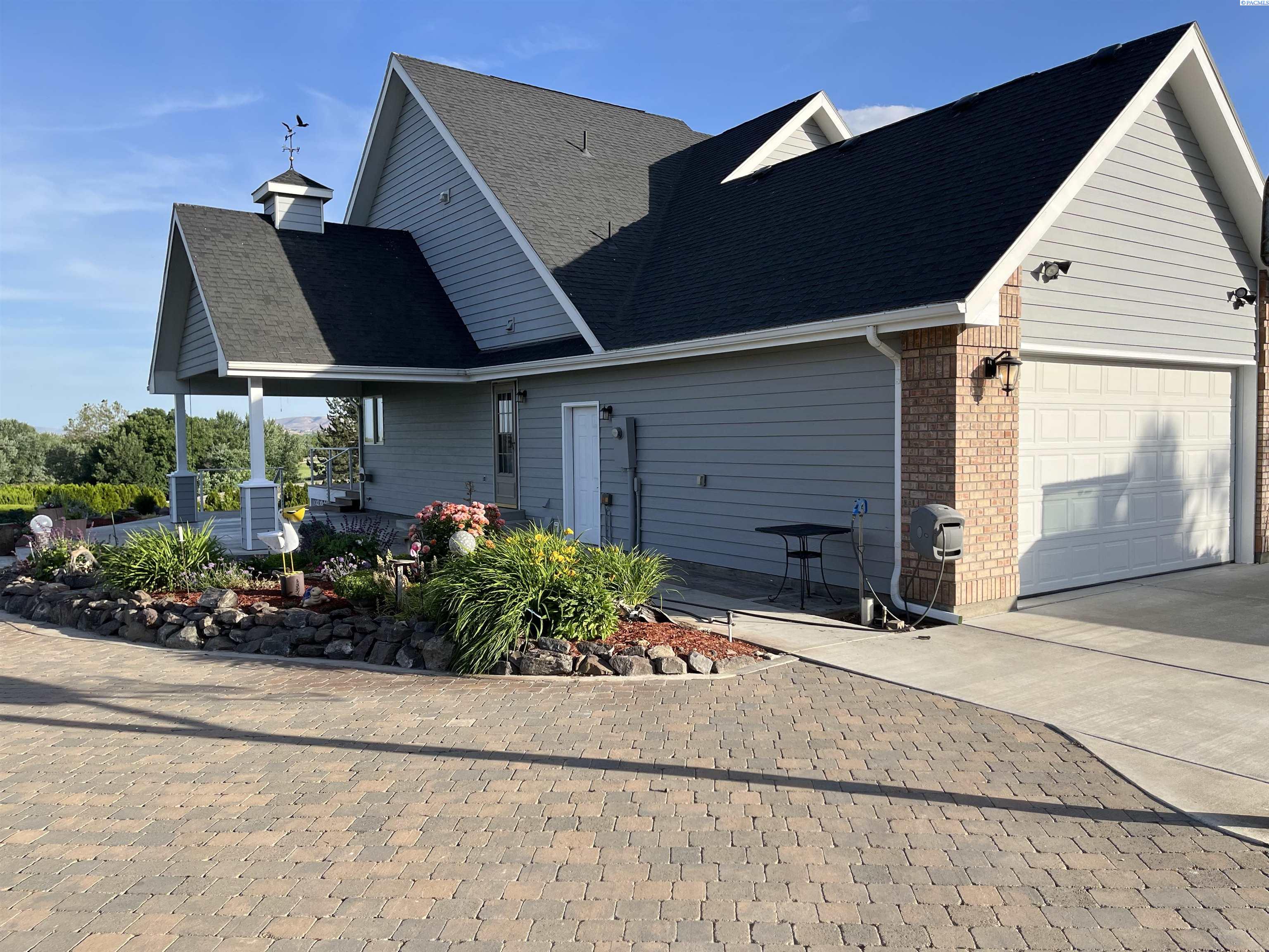 45204 Shannon , West Richland, WA 99353-8705
