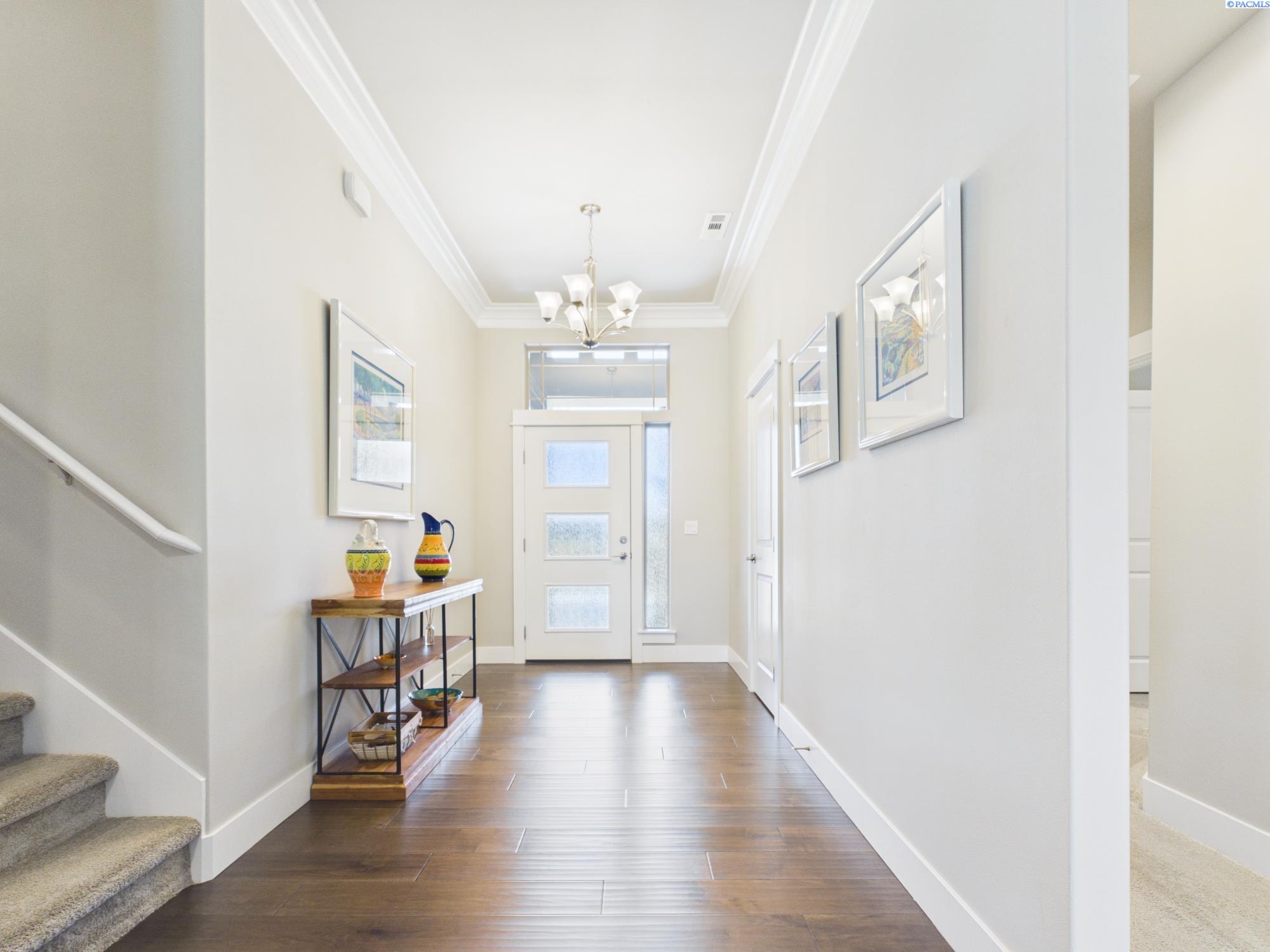 3065 Wild Canyon Way, Richland, WA 99354