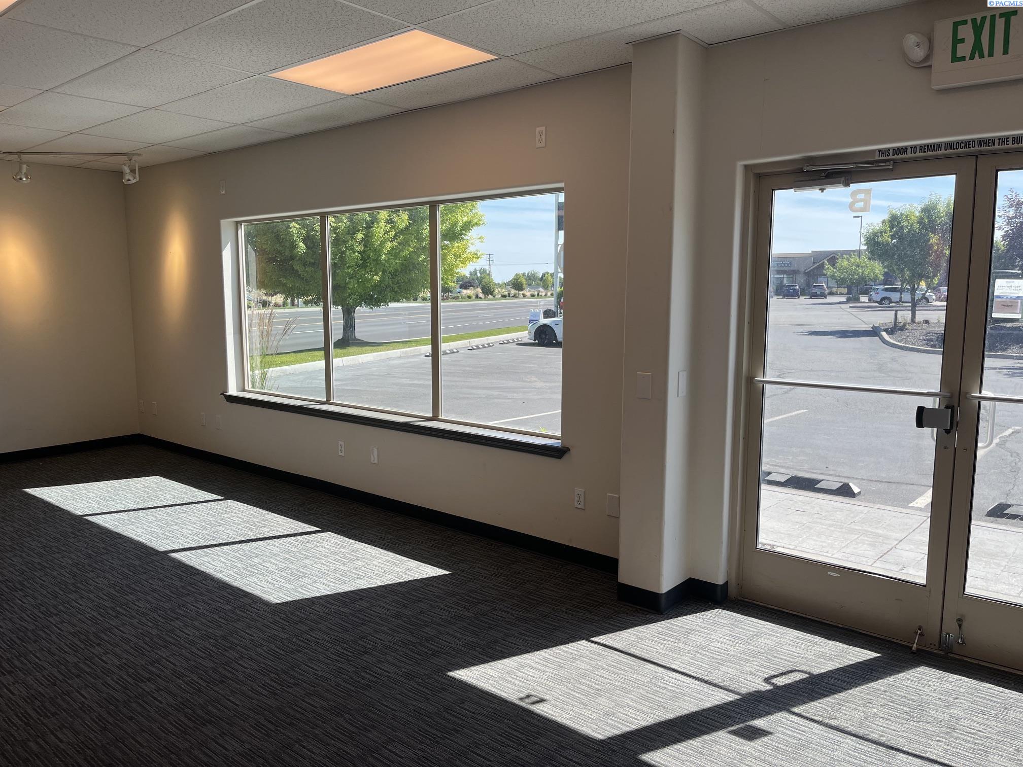 8601 Clearwater  #B, Kennewick, WA 99336