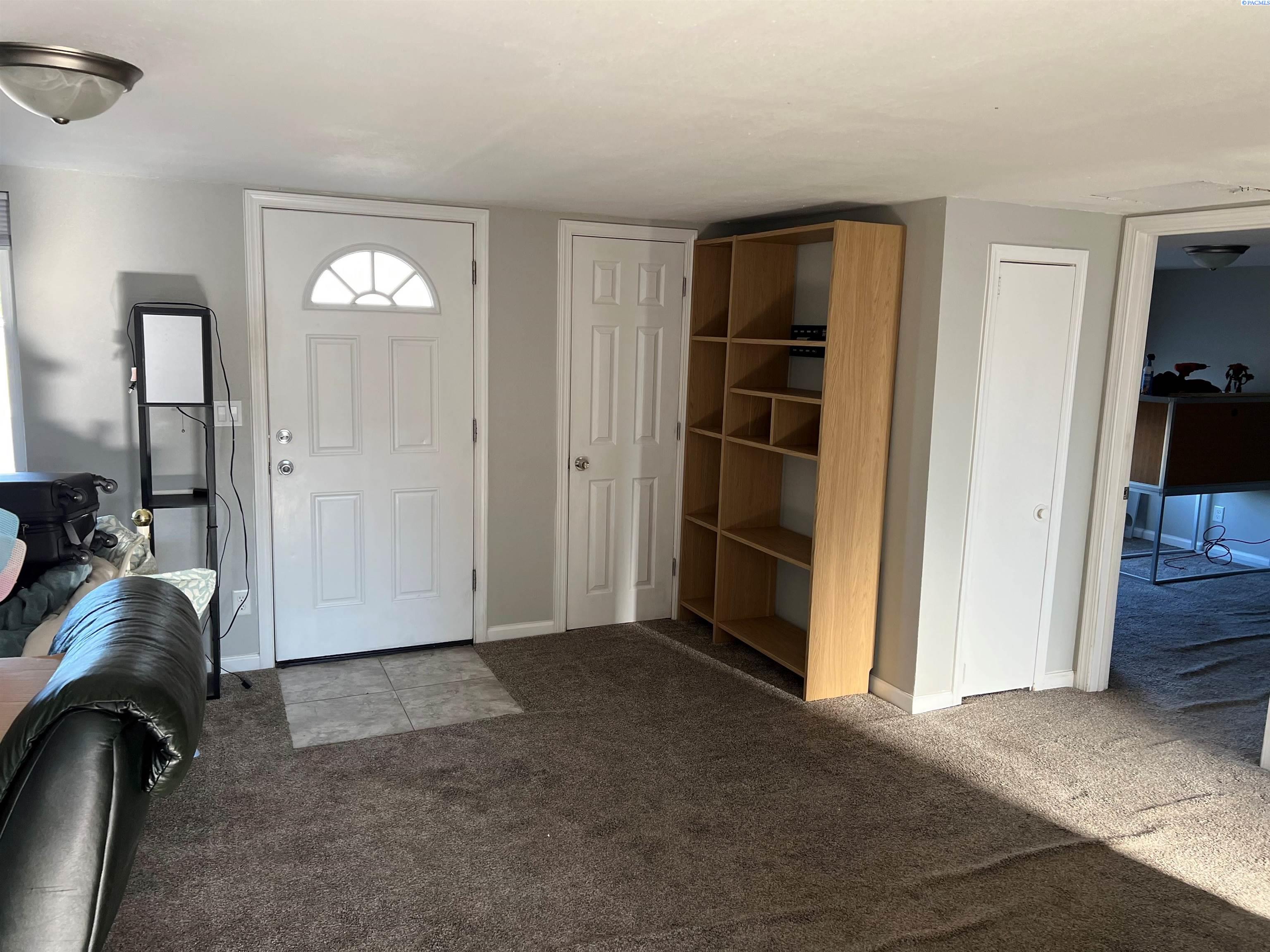 515 Smith Ave, Richland, WA 99356-4