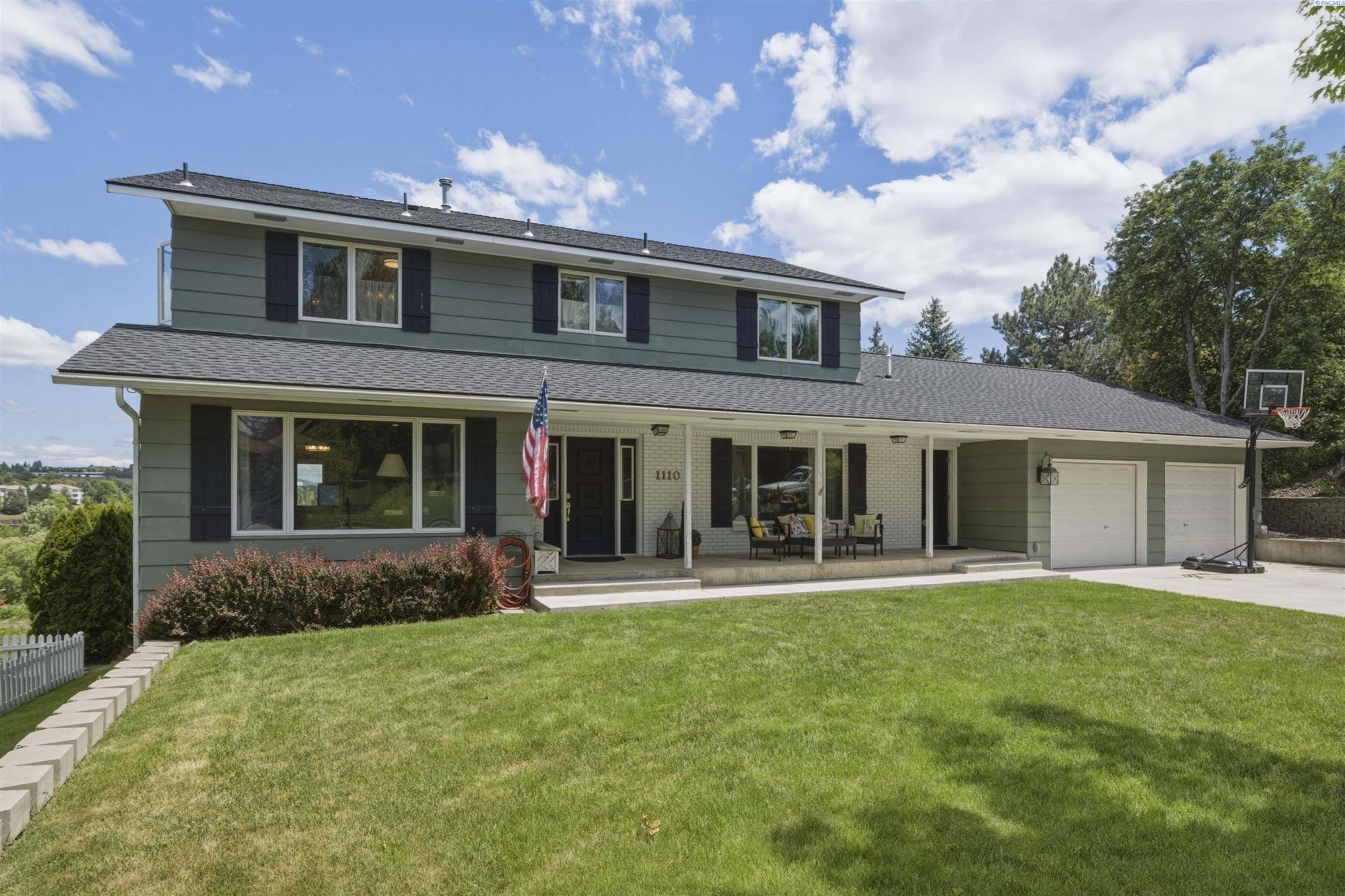 1110 SE Sunnymead Way, Pullman WA 99163