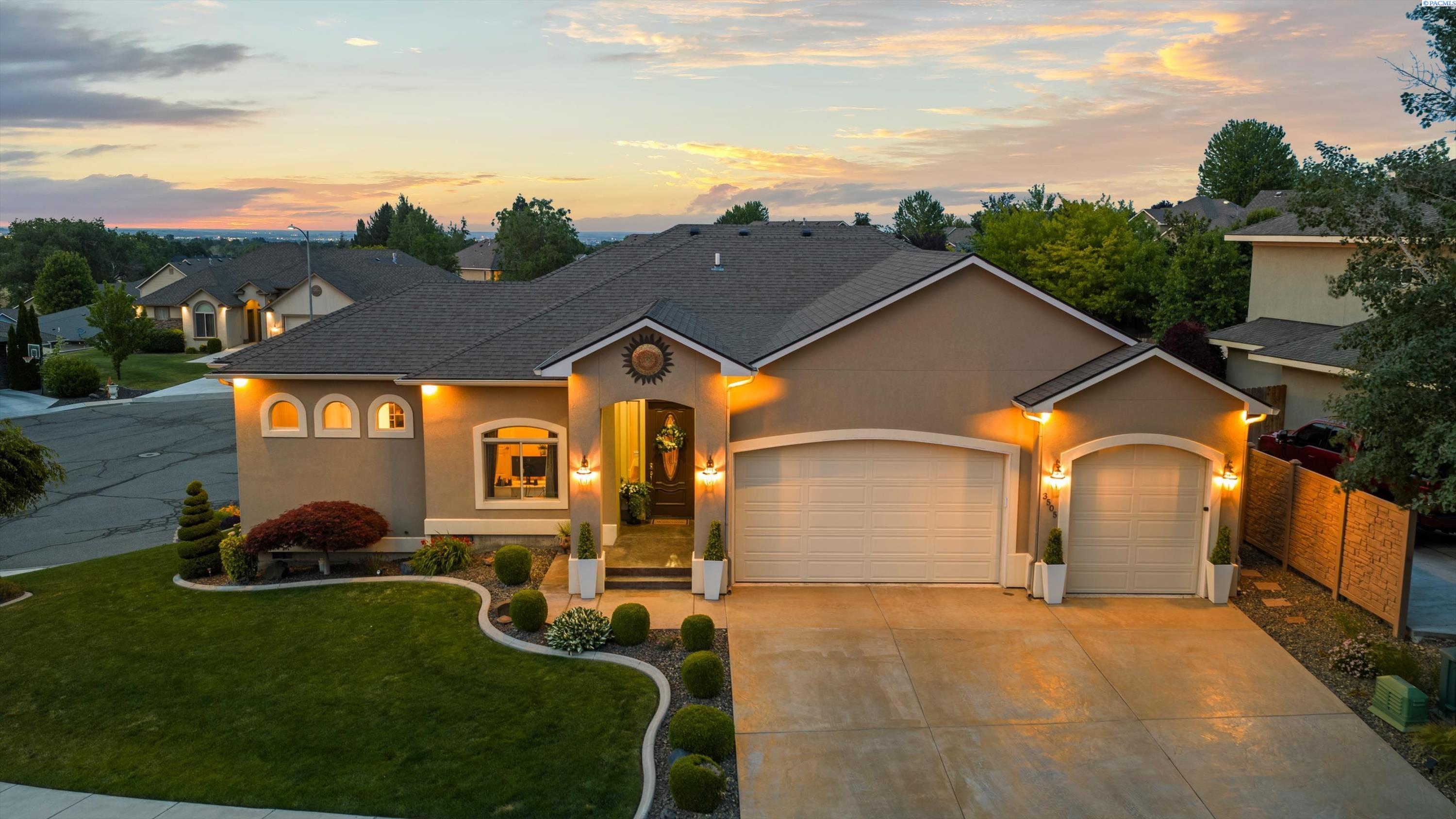 3505 S Ledbetter St, Kennewick WA 99337