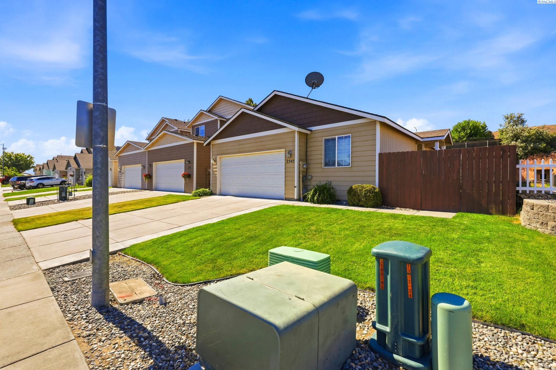 2545 Jason Lp, Richland, WA 99352
