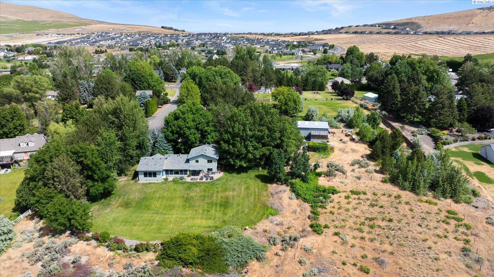 505 S Agua Mansa Ct, Kennewick WA 99338
