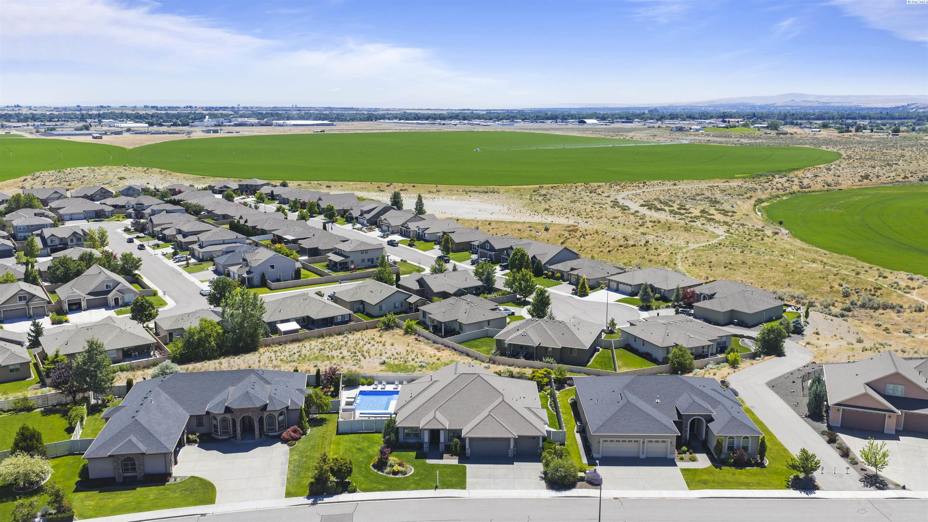 2336 Eagle Ridge Ct, Richland, WA 99354