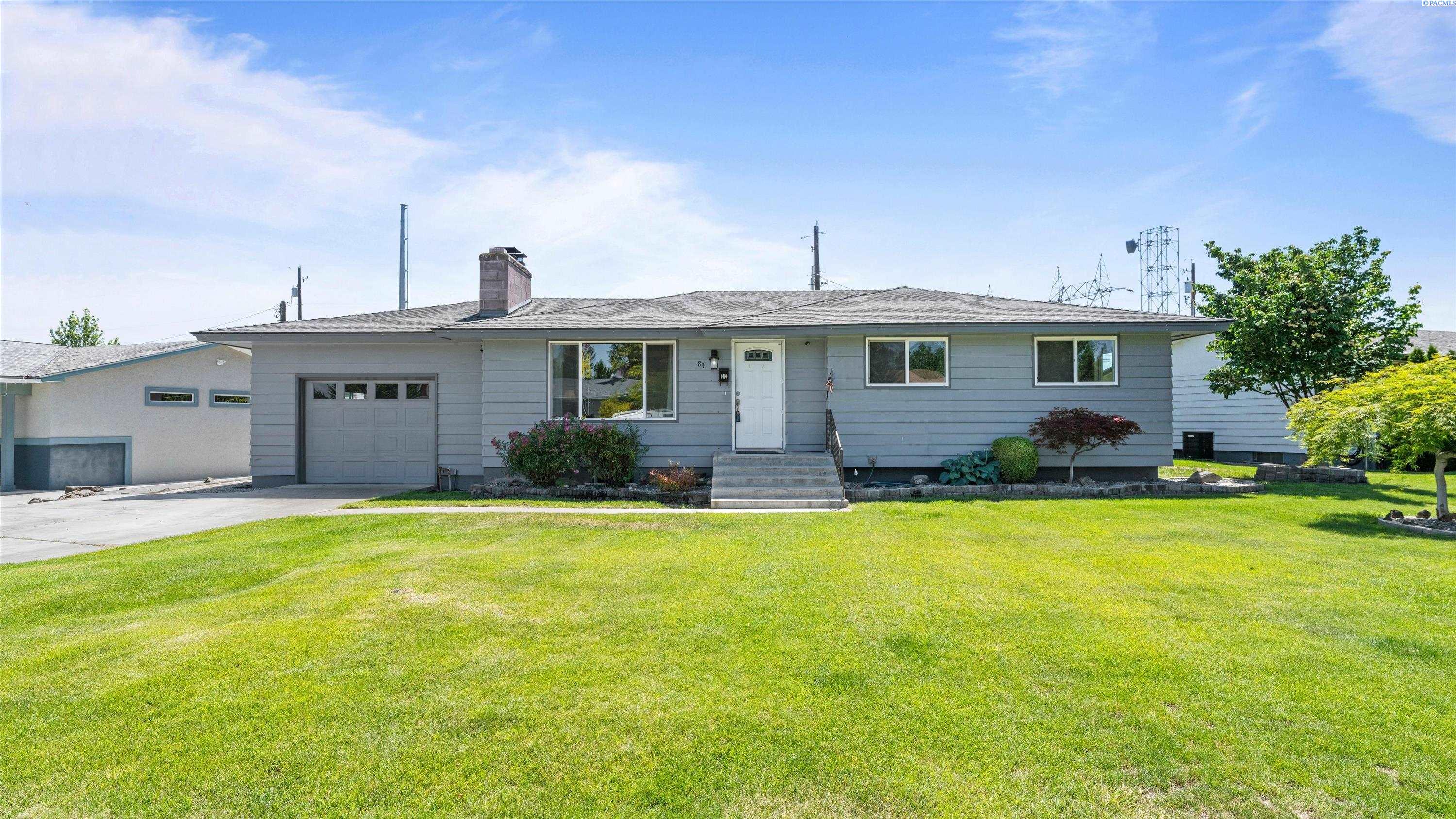 83 Cottonwood Dr, Richland, WA 99352