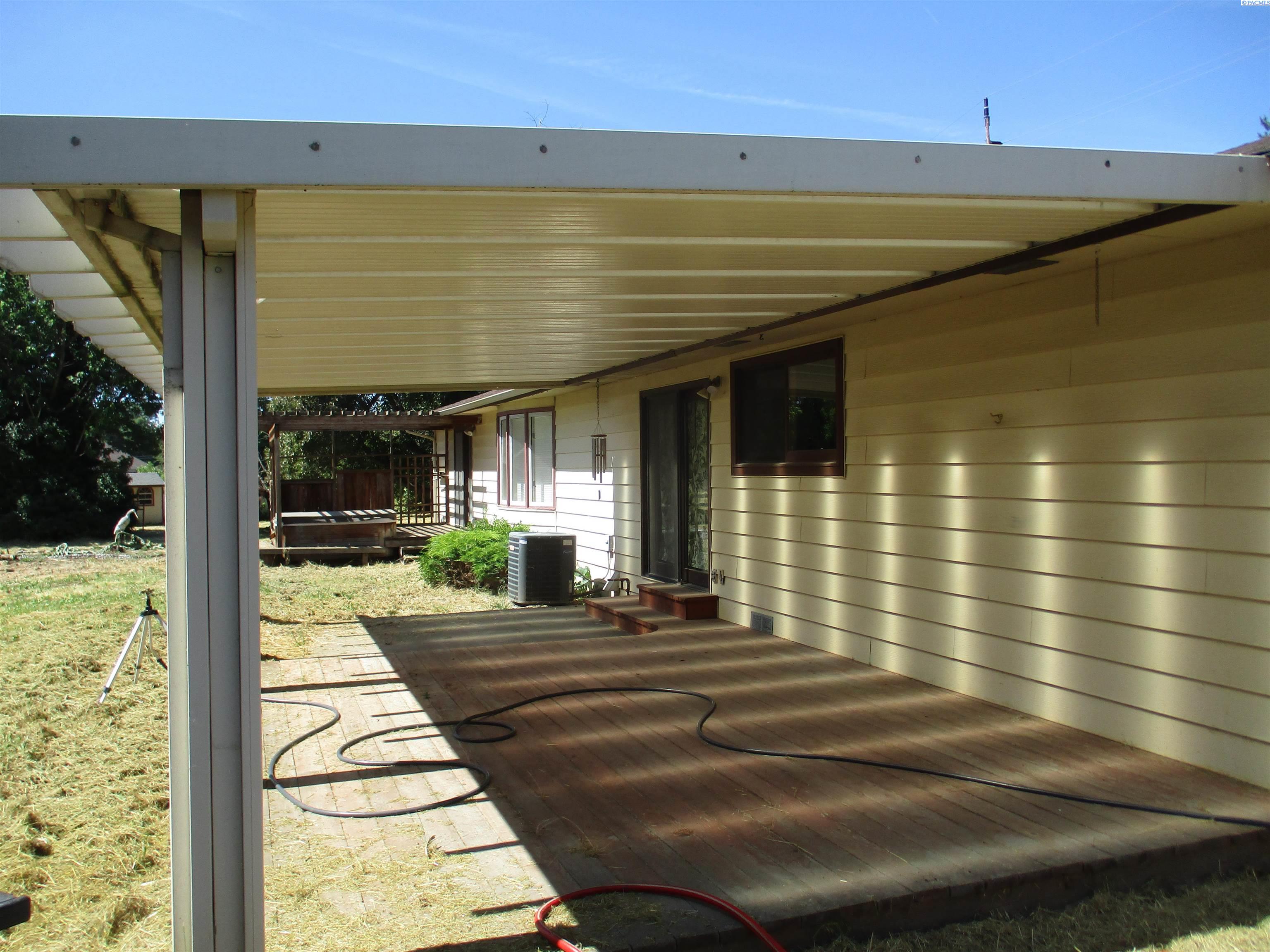 2499 Cottonwood Rd, Walla Walla, WA 99362
