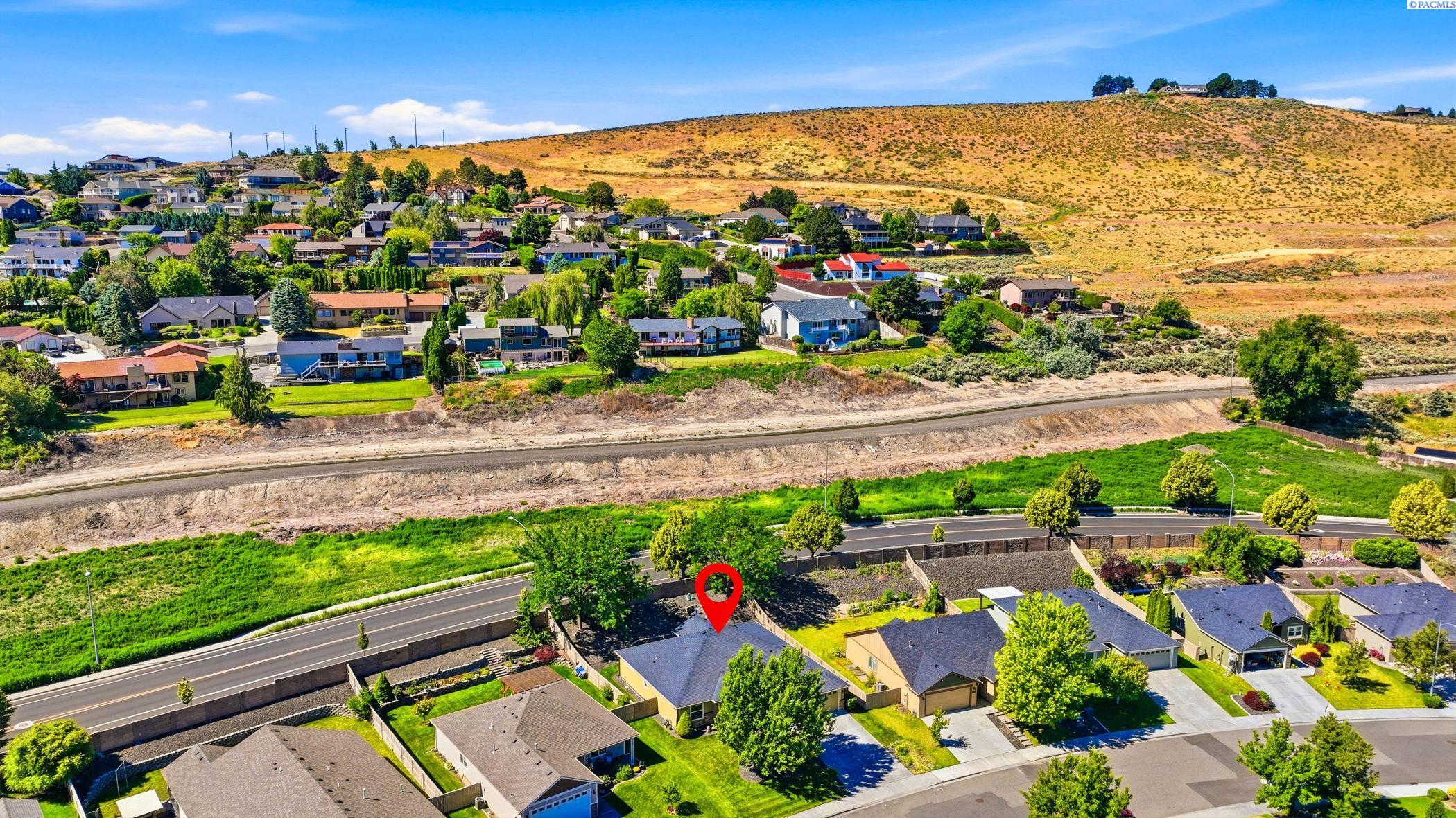 5805 23rd Ave, Kennewick, WA 99338