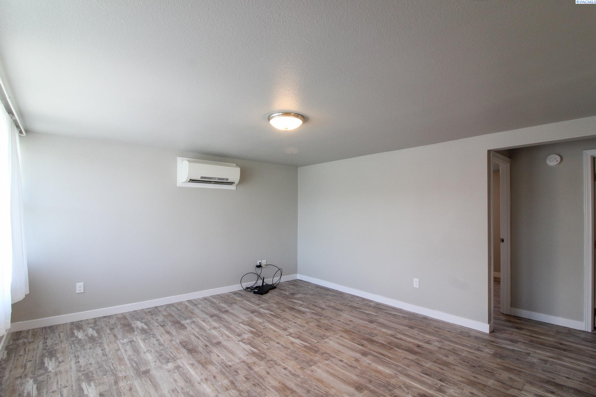 103 Casey Ave, Richland, WA 99352