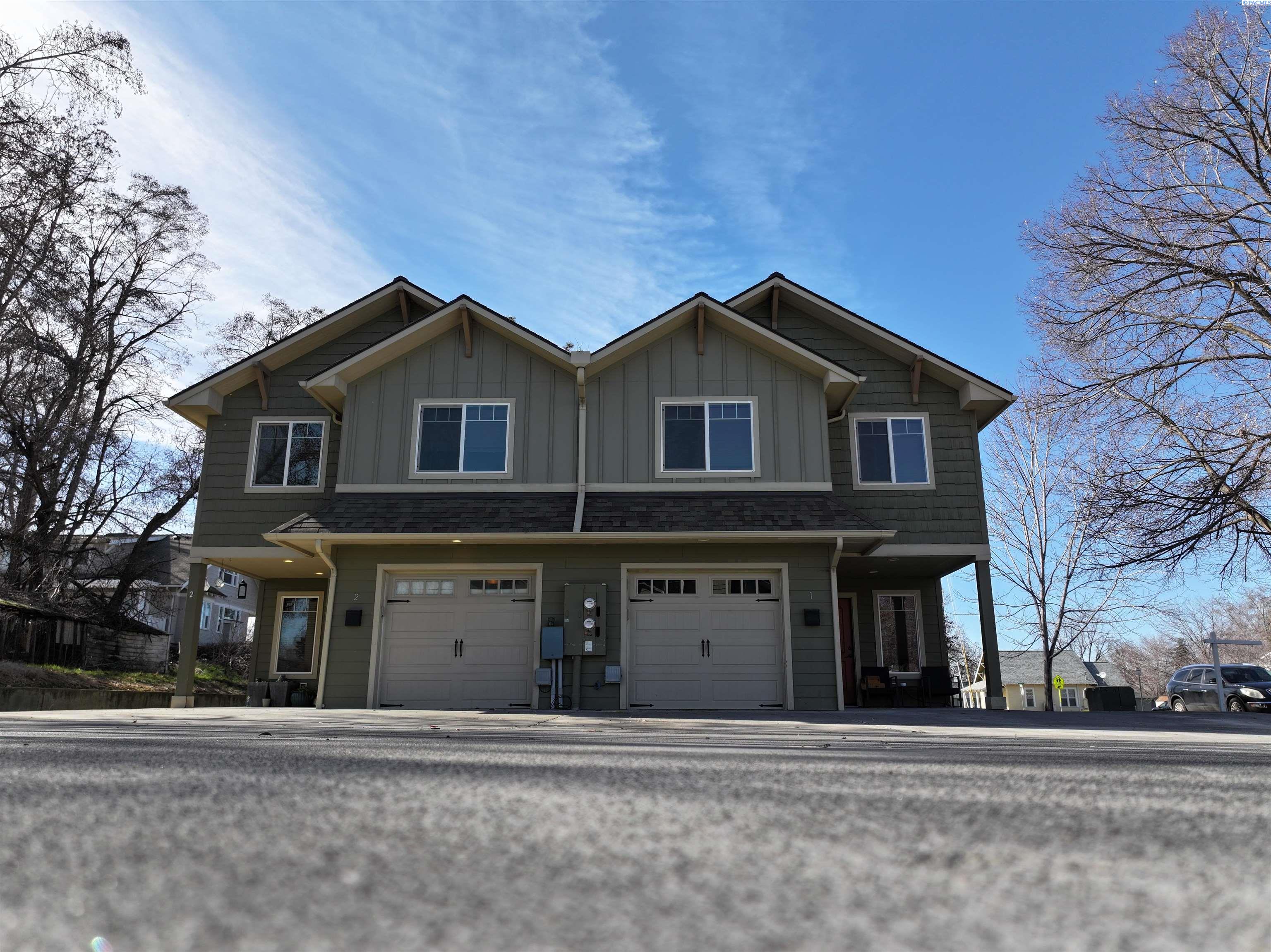 218 Whitman Dr, College Place, WA 99324