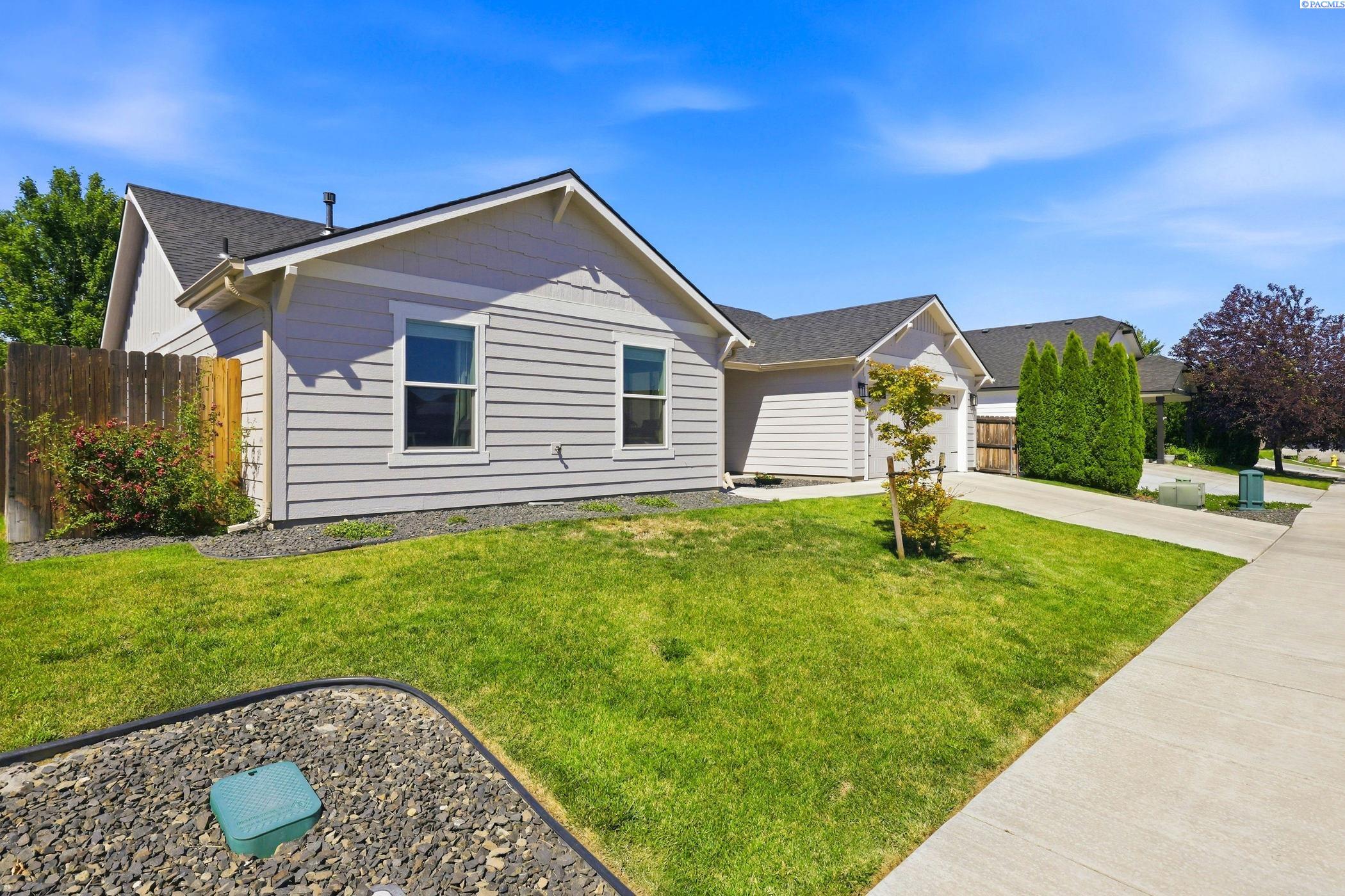 832 29th Pl, Kennewick, WA 99337