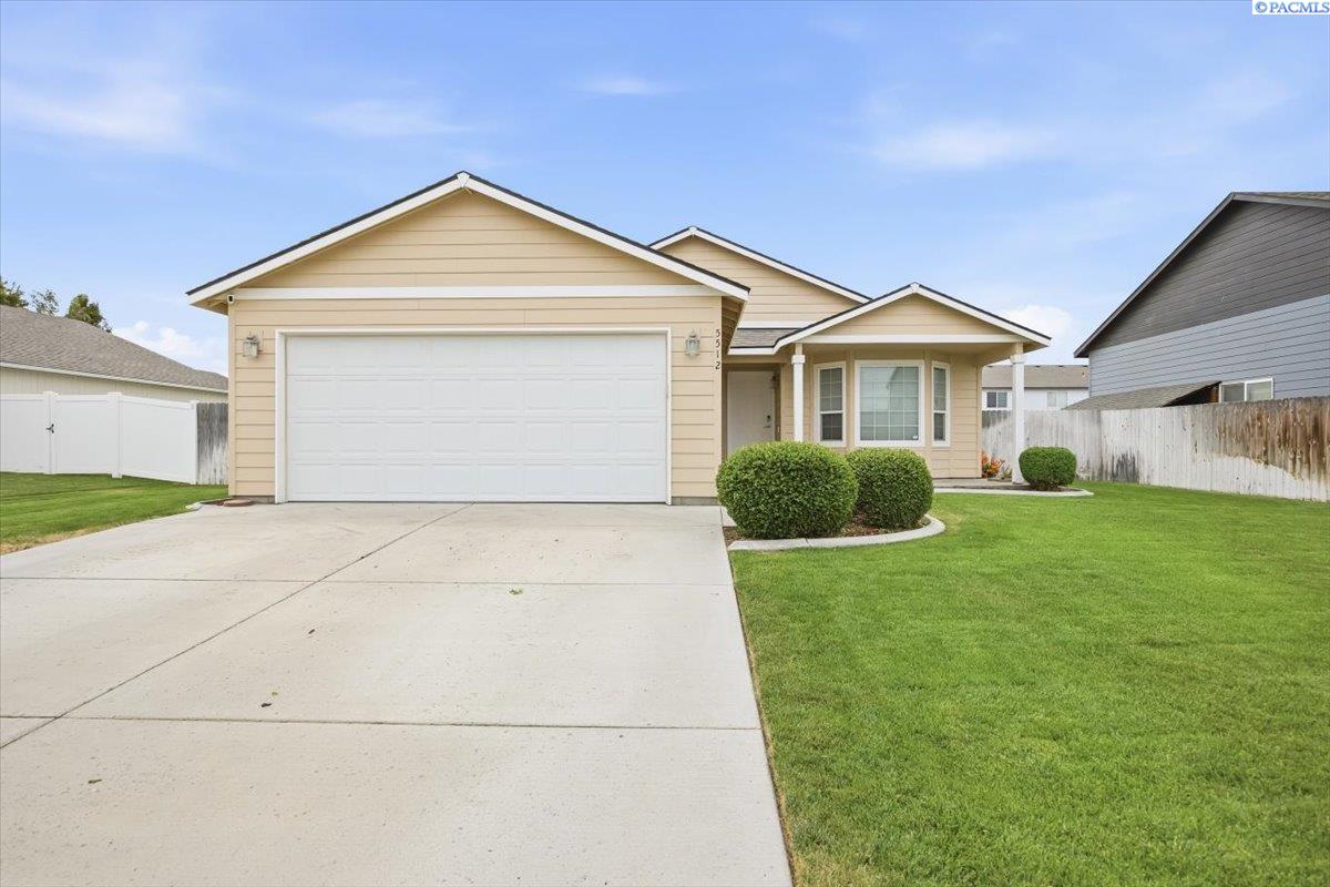 5512 Coolidge Ct, Pasco WA 99301