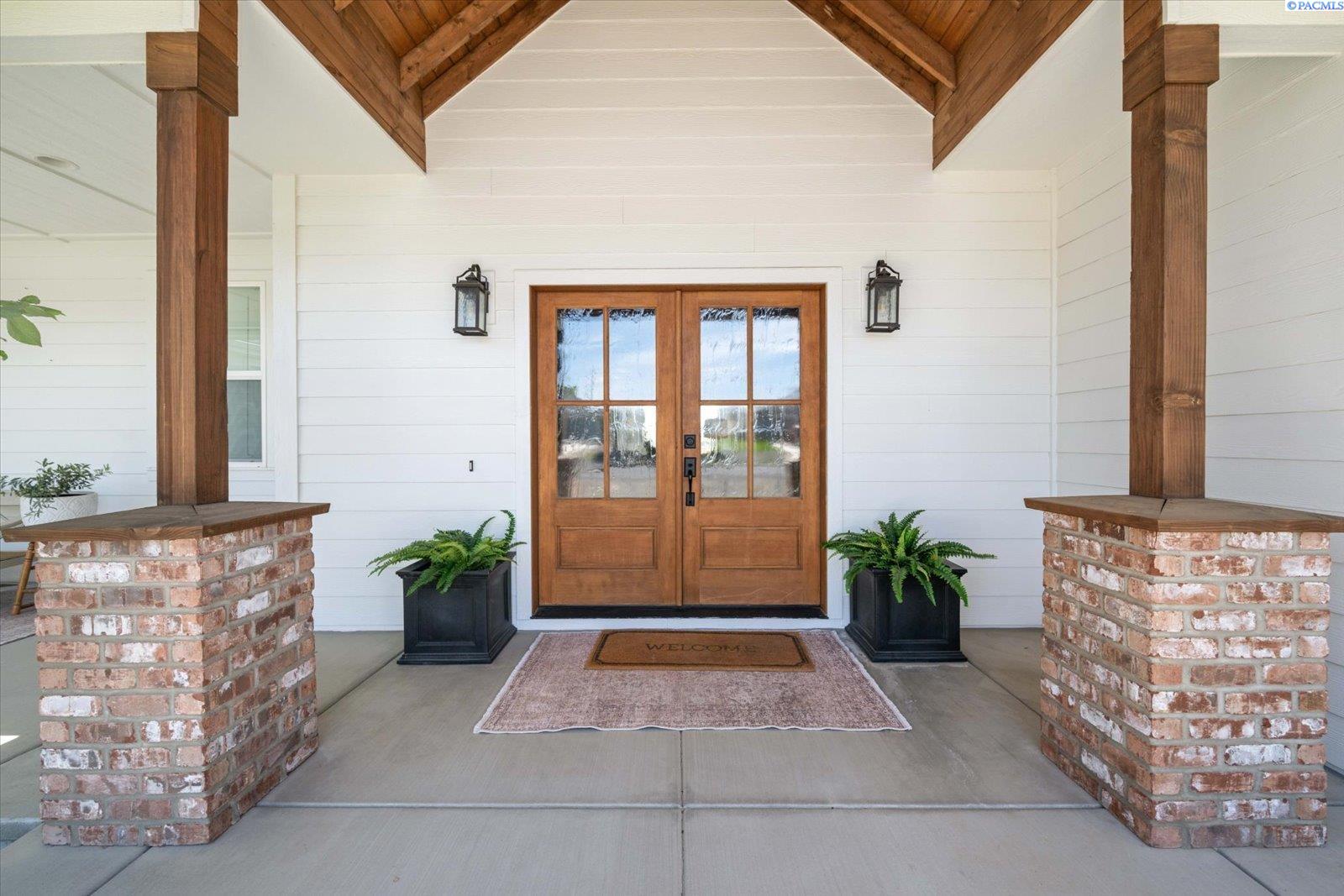 83204 Sagebrush Rd, Kennewick, WA 99338