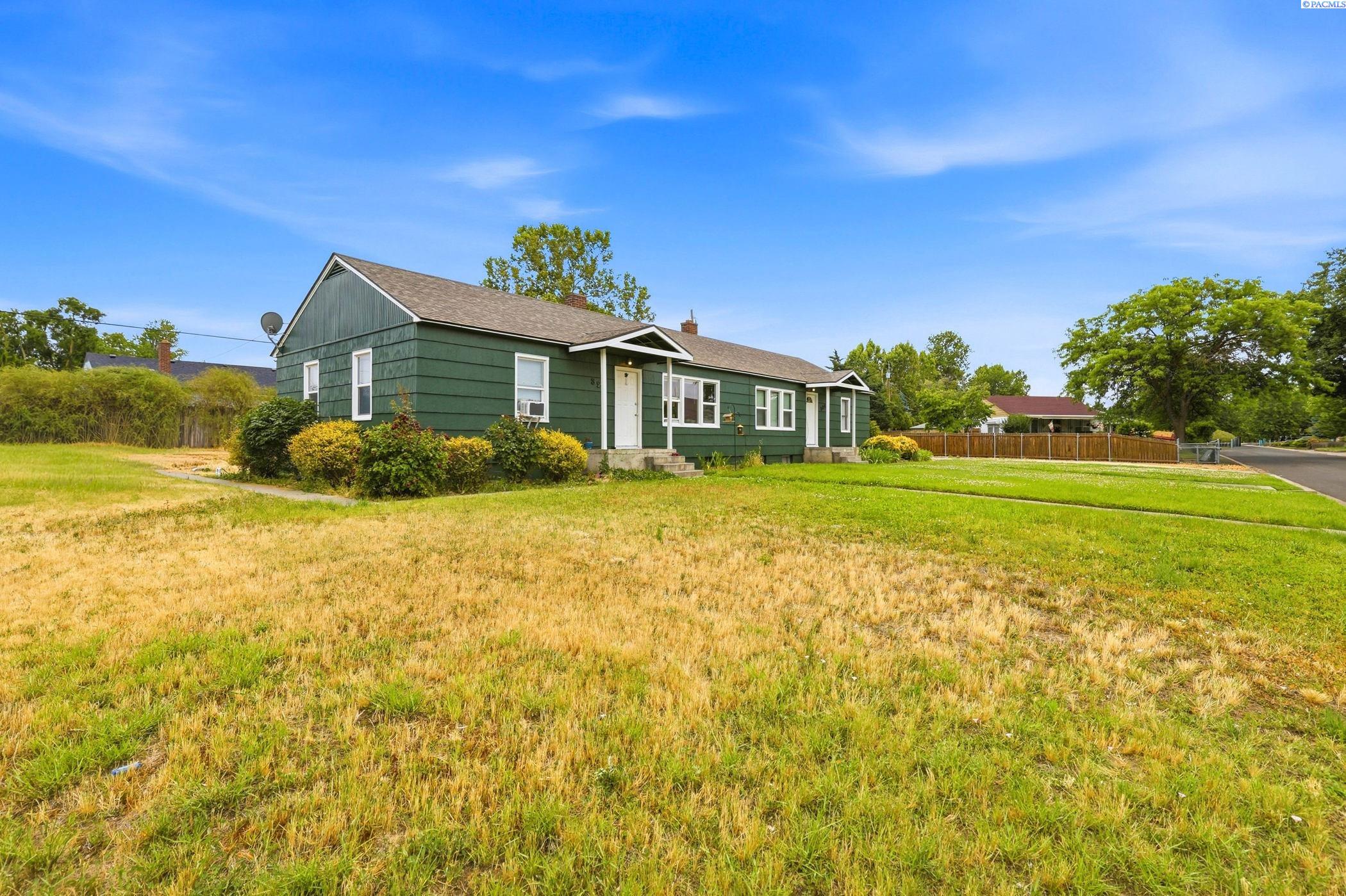 326-328 Douglass Ave, Richland, WA 99352