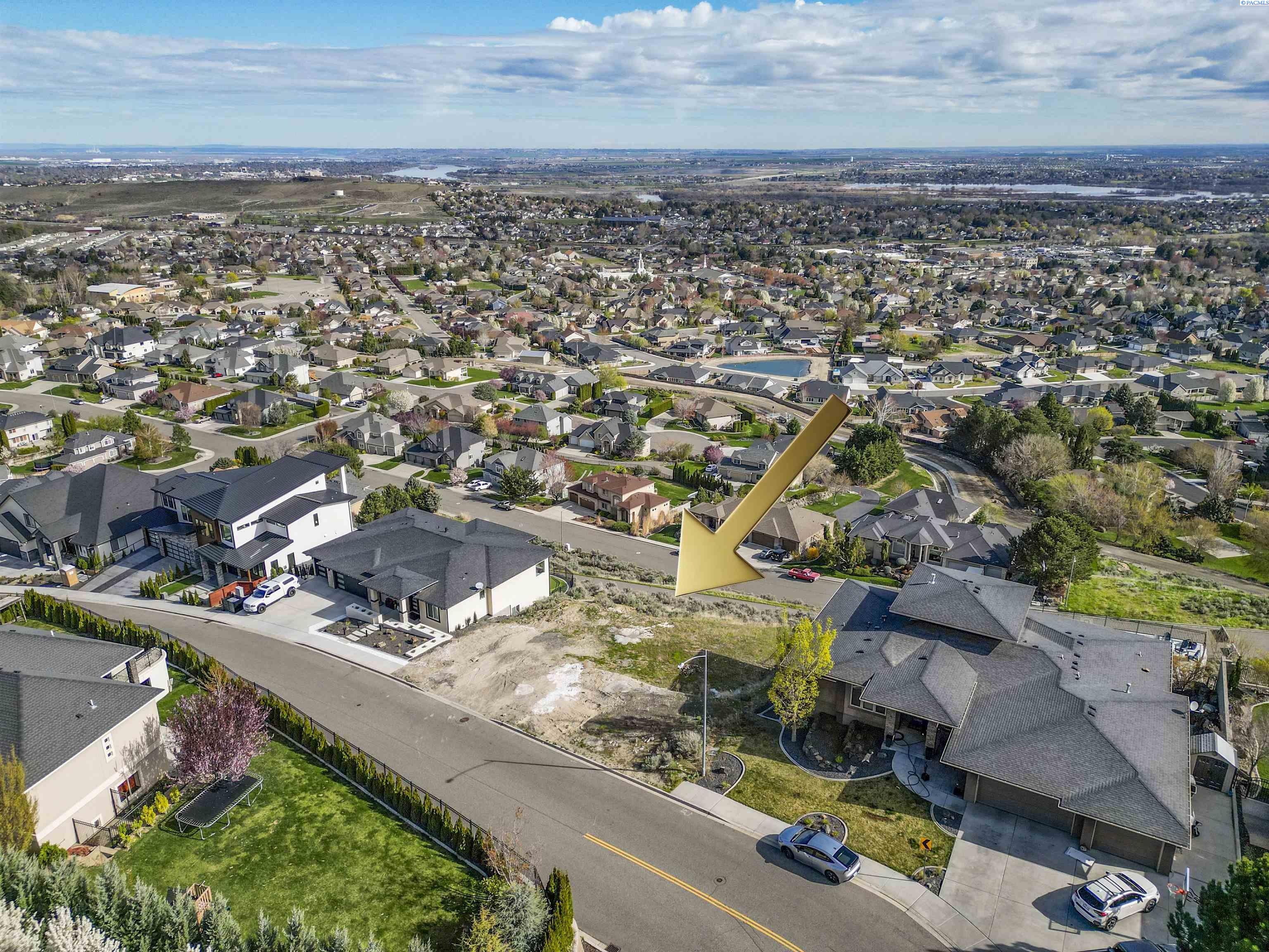 2420 Morency Dr, Richland, WA 99352