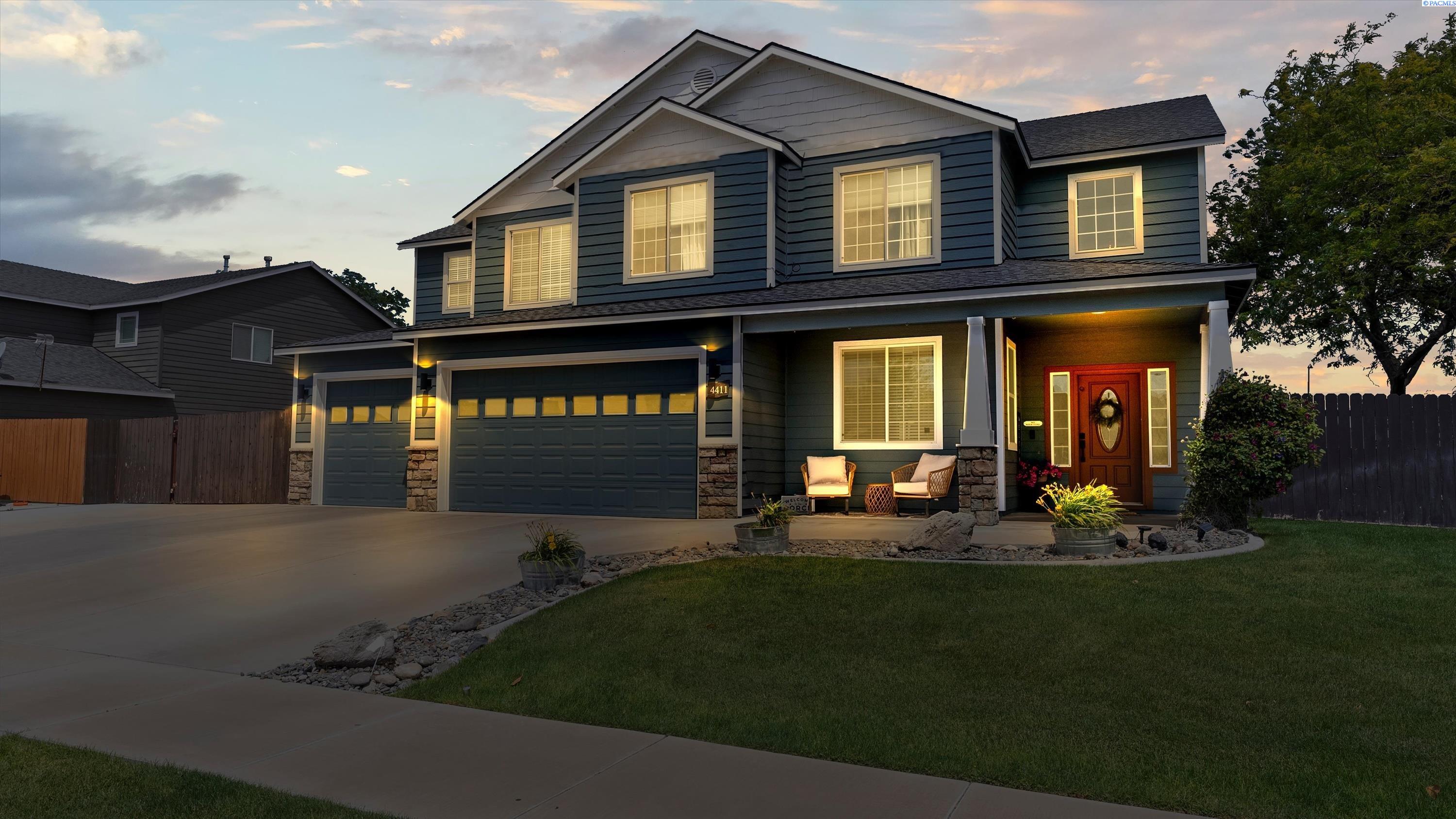 4411 Antigua Dr, Pasco, WA 99301