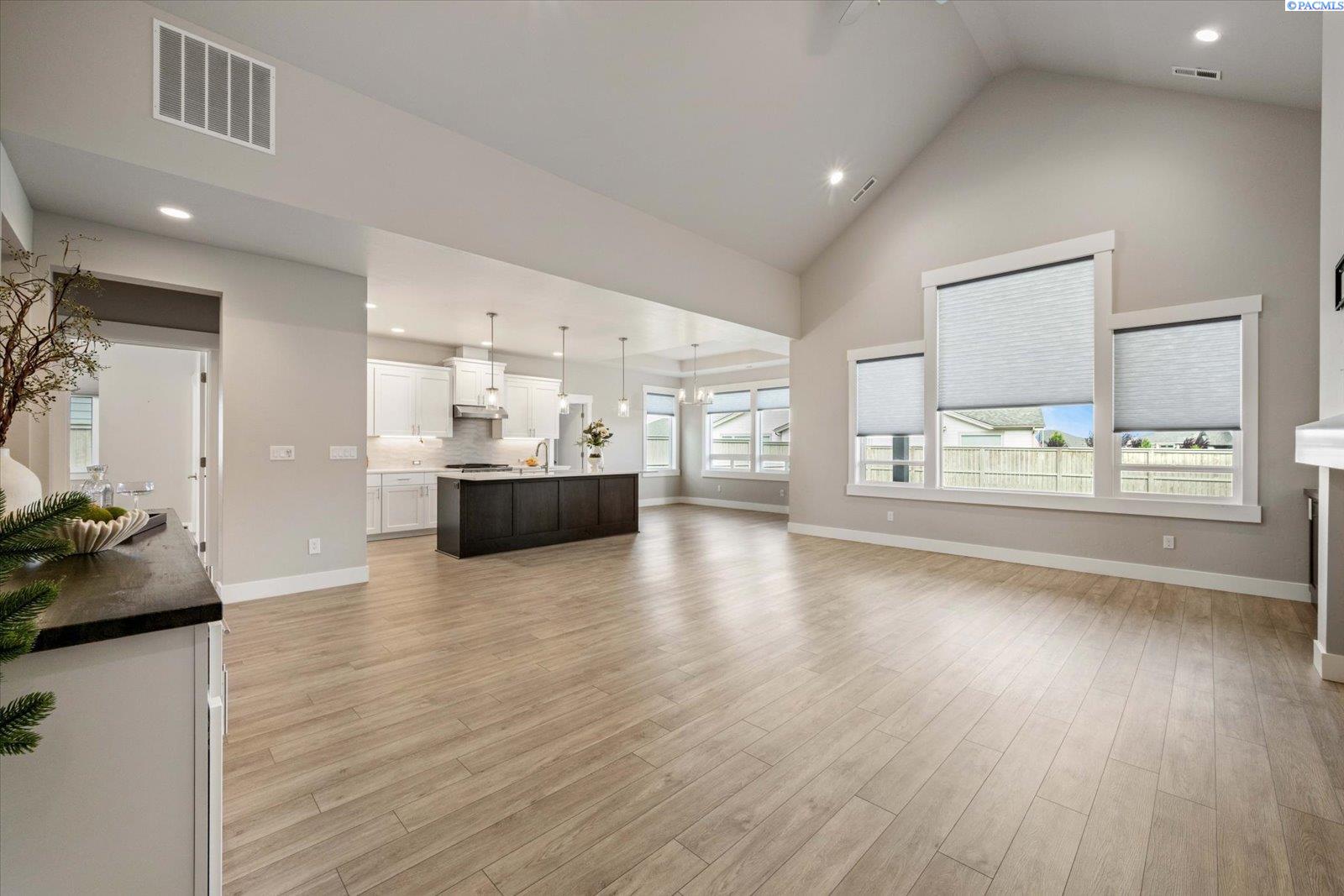 2791 Ketch Rd, Richland, WA 99354