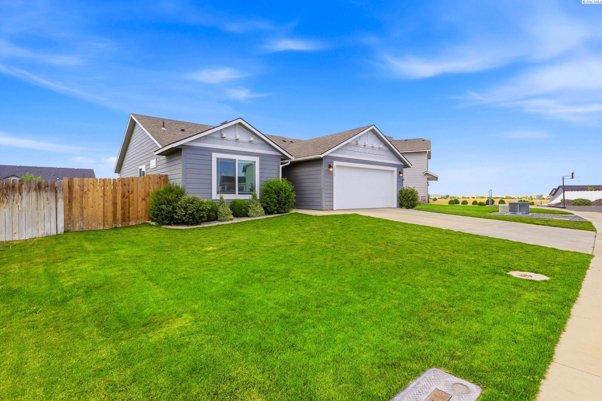 6212 Ramus Ln, Pasco, WA 99301