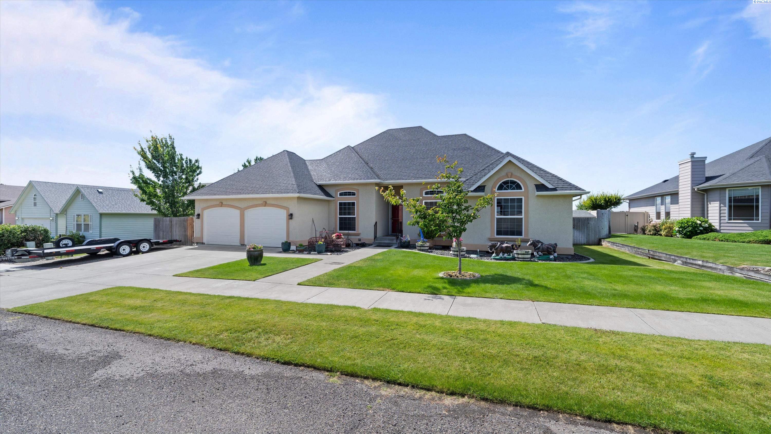 4810 Mojave Dr, Pasco, WA 99301