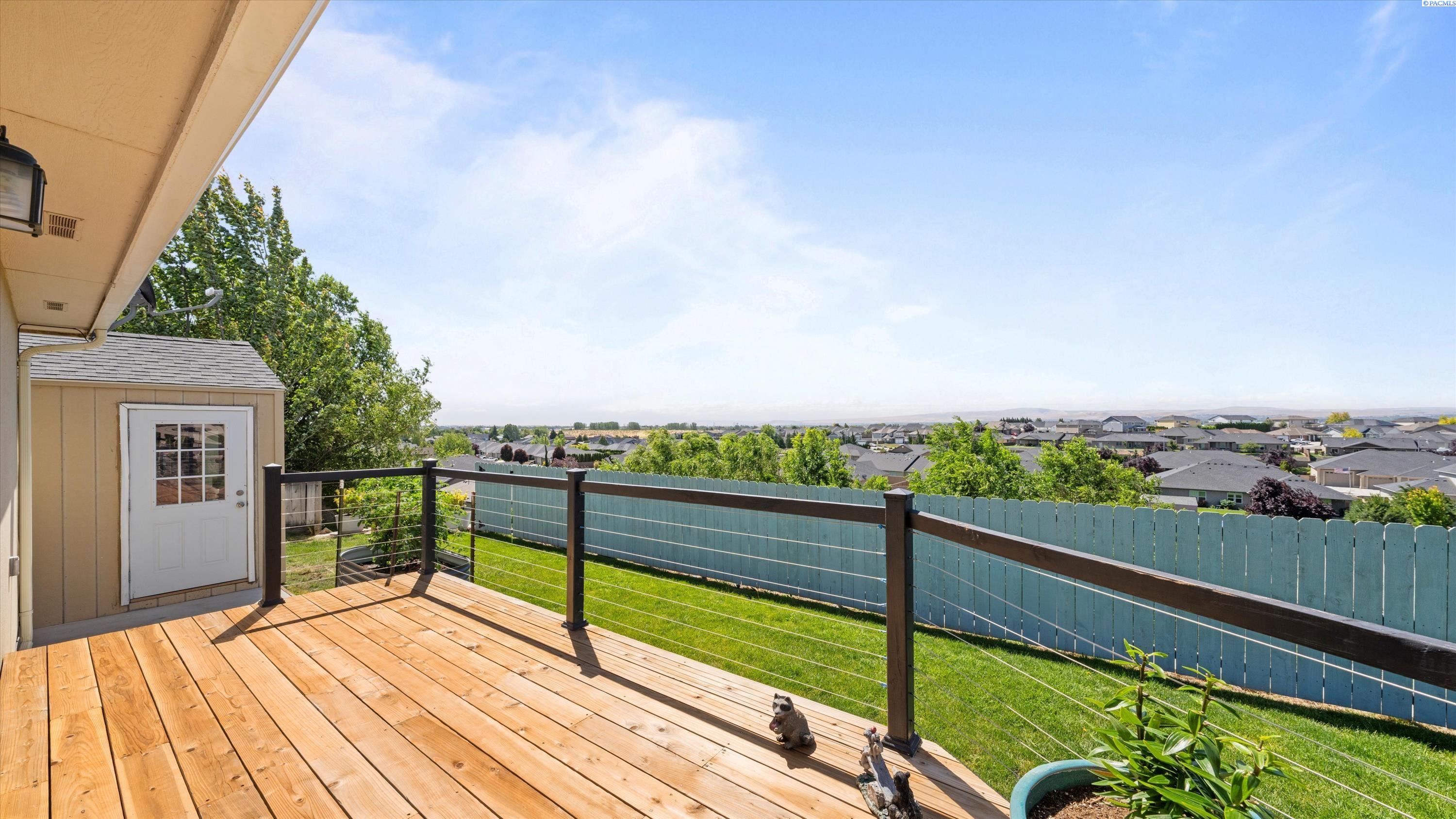 4810 Mojave Dr, Pasco, WA 99301