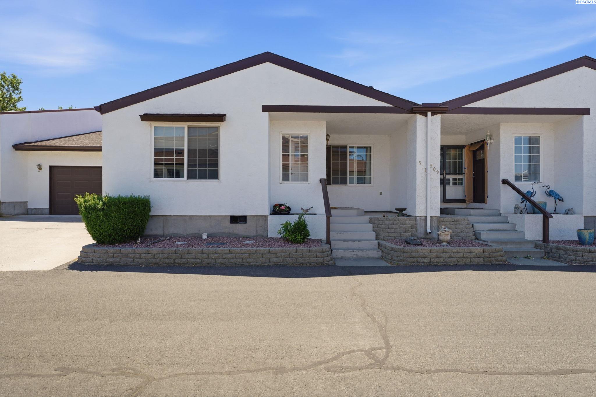 511 Barber Ct, Richland, WA 99352