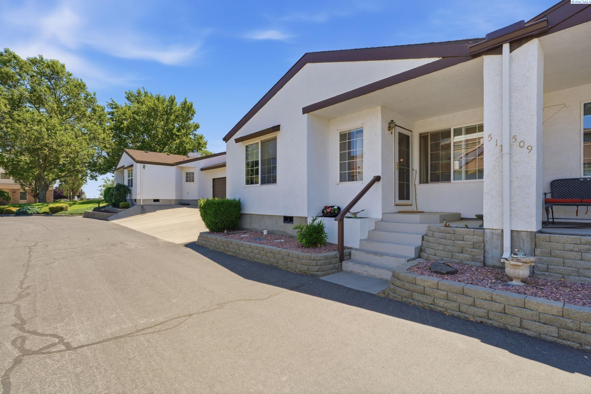 511 Barber Ct, Richland, WA 99352