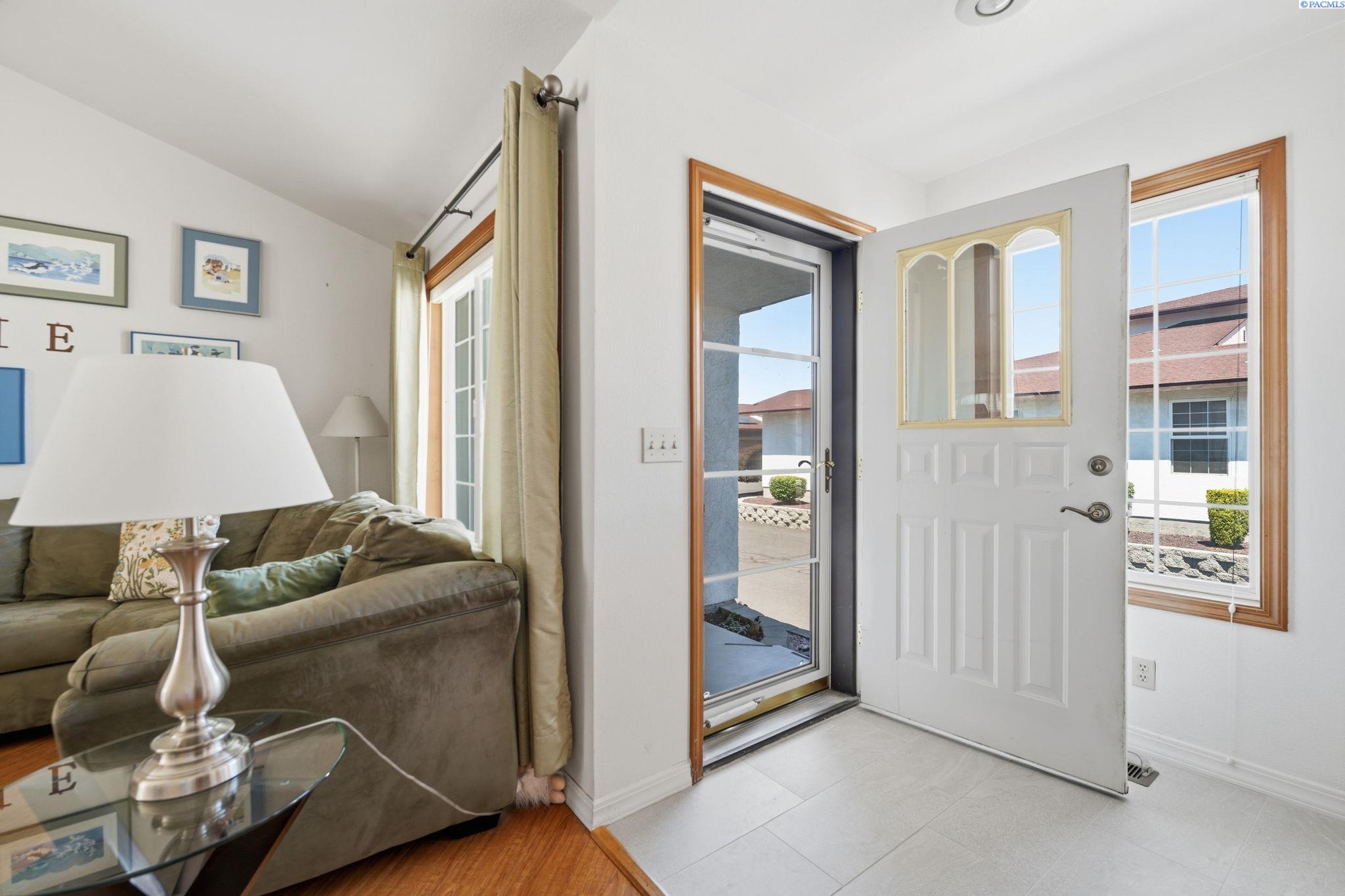 511 Barber Ct, Richland, WA 99352