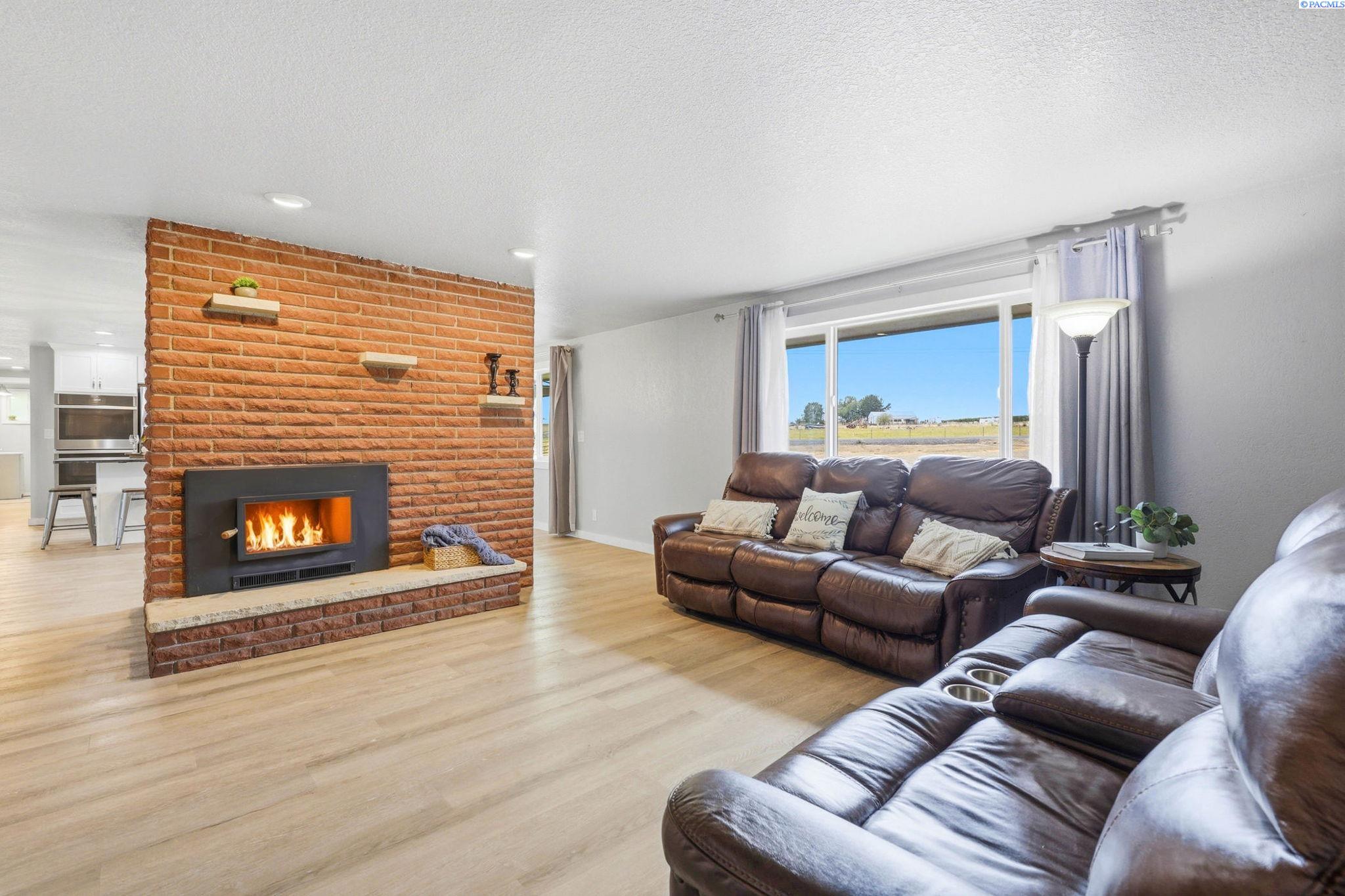 52005 Whan , Benton City, WA 99320