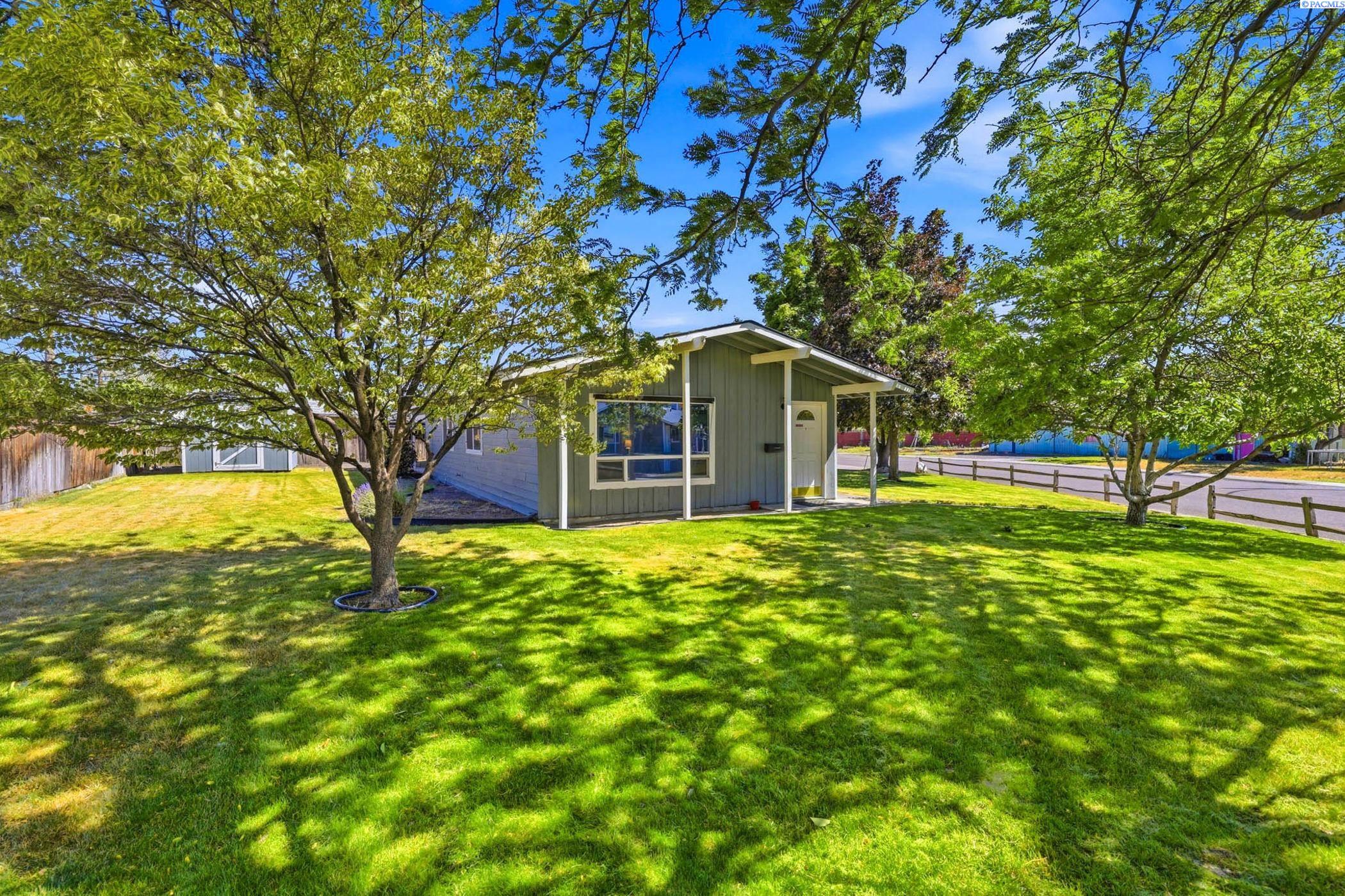 394 Wright Ave, Richland, WA 99352
