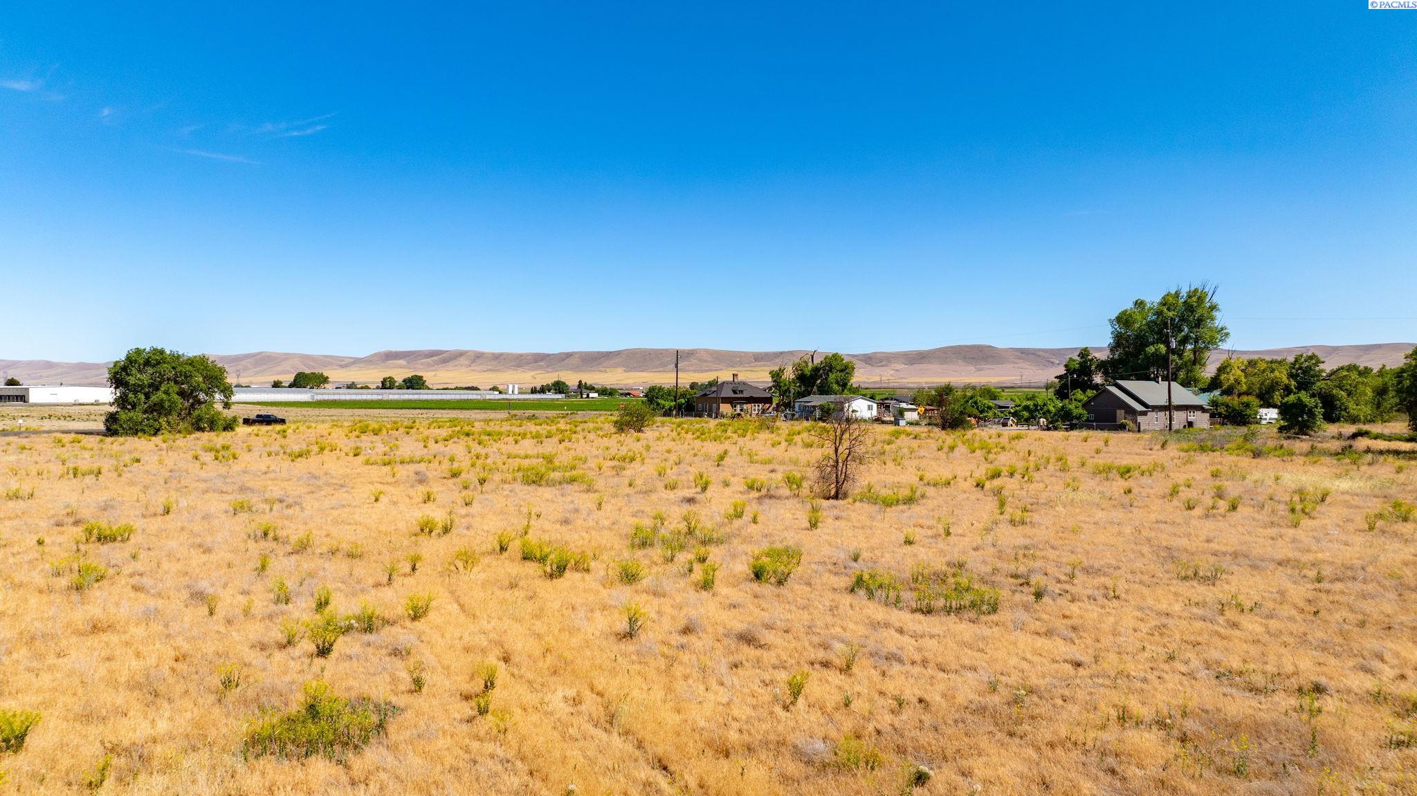 4th image of 710 South St, Mabton, WA 98935 | MLS# 293731