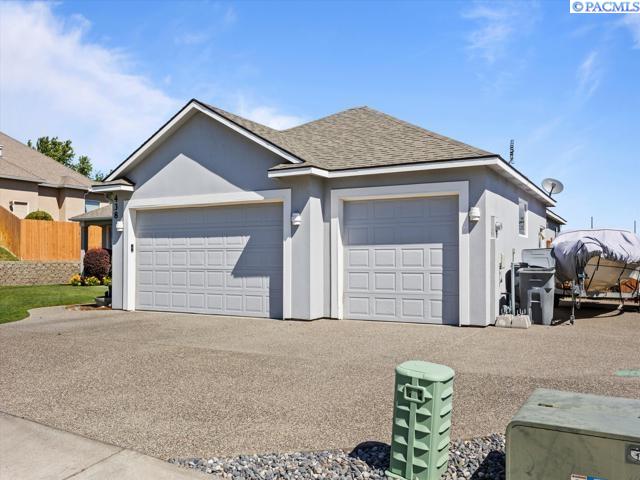 438 Anthony Dr, Richland, WA 99352