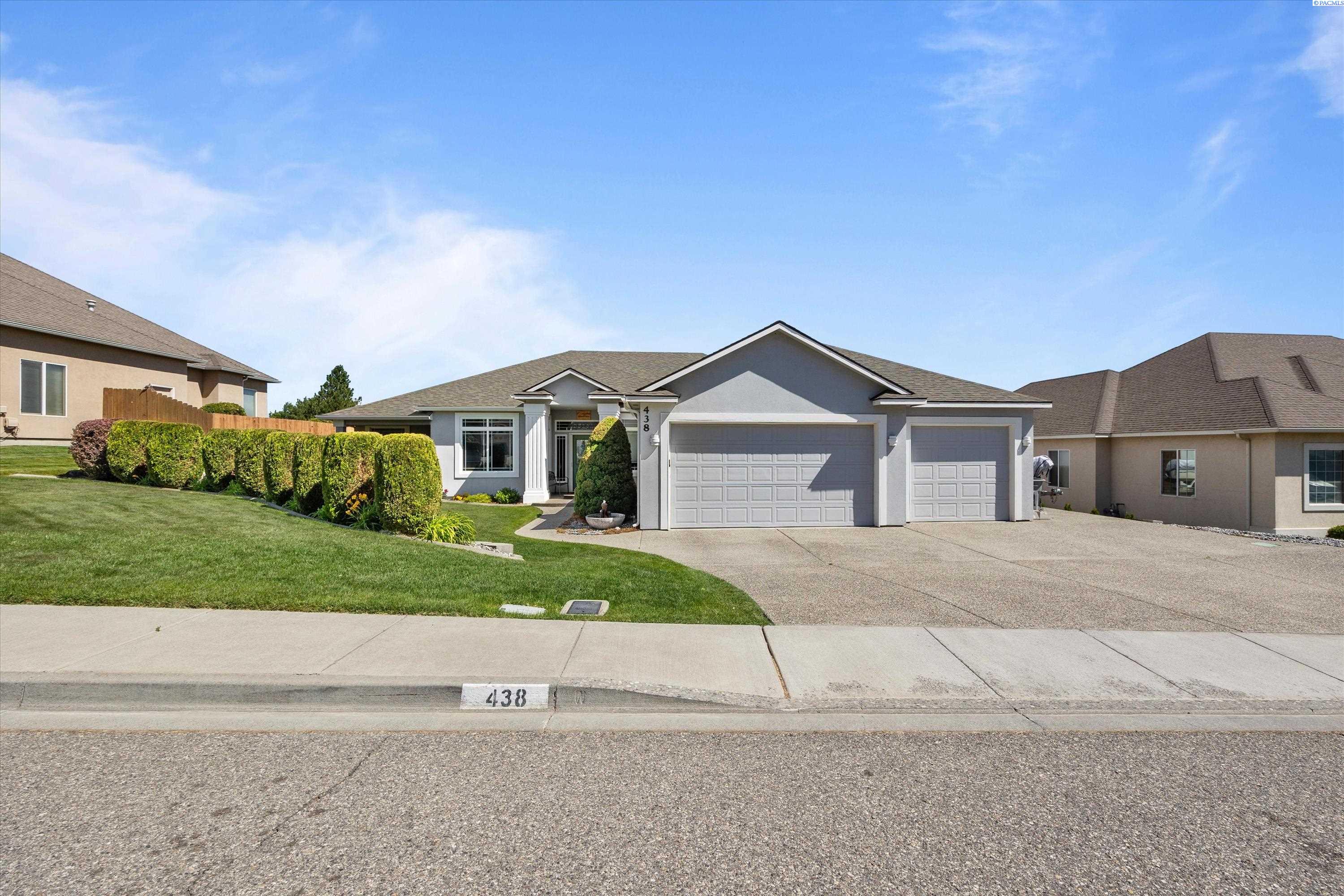 438 Anthony Dr, Richland, WA 99352