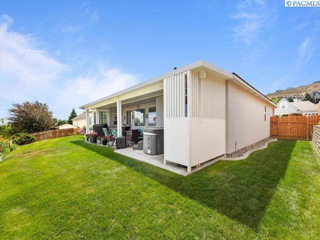 438 Anthony Dr, Richland, WA 99352