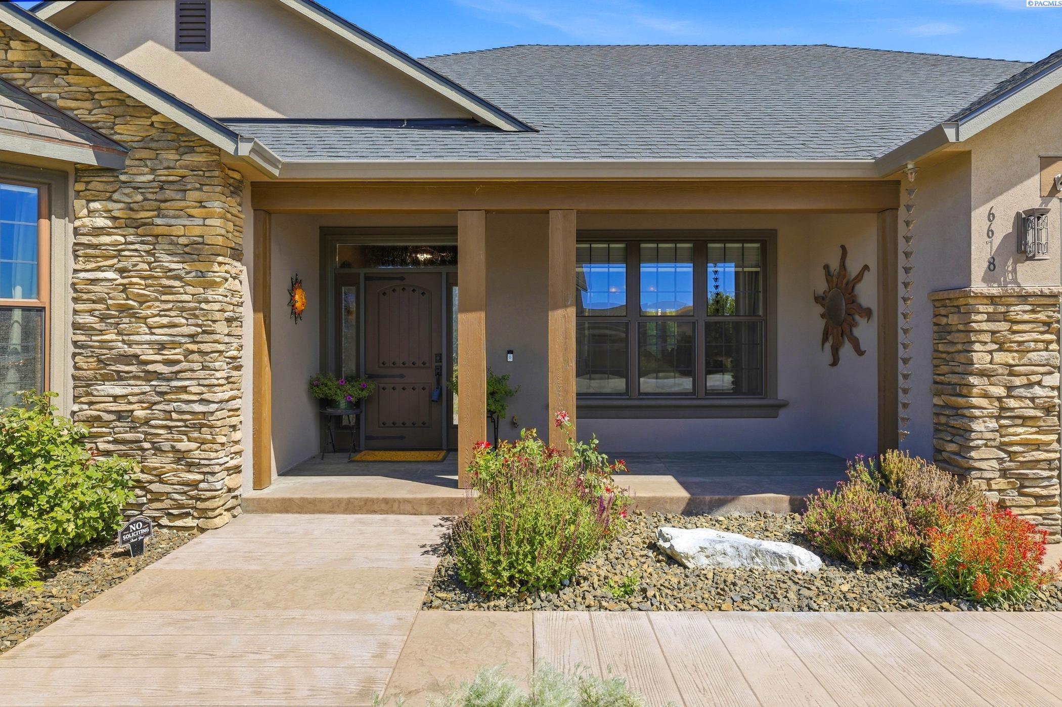 6678 Whitestone St, West Richland, WA 99353