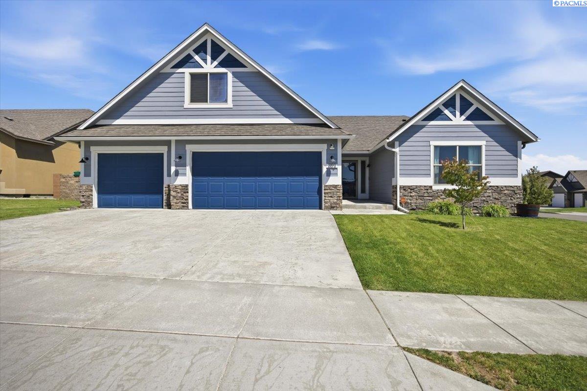 3193 S Edison Ct., Kennewick WA 99338