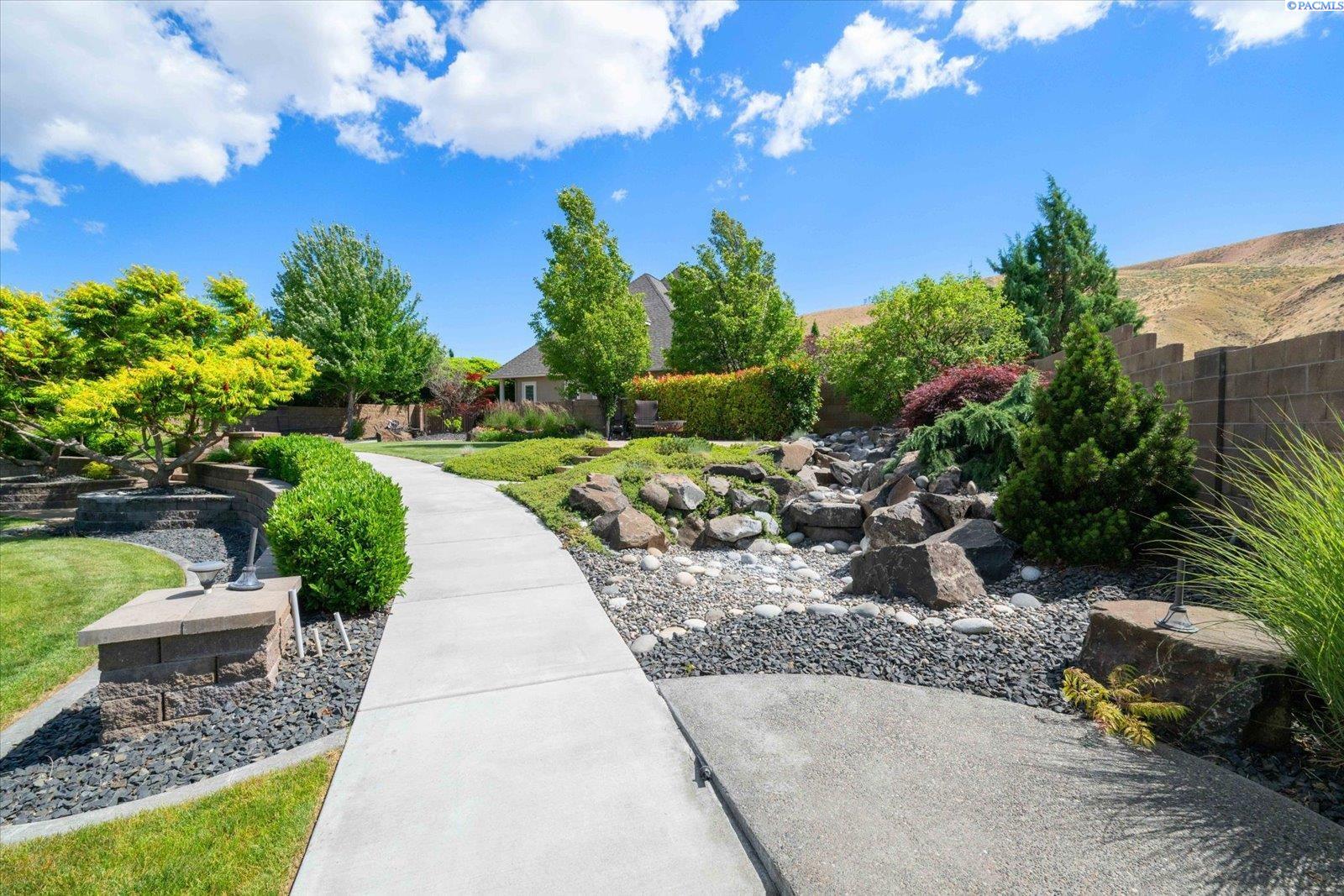 1107 Pinto Lp, Richland, WA 99352